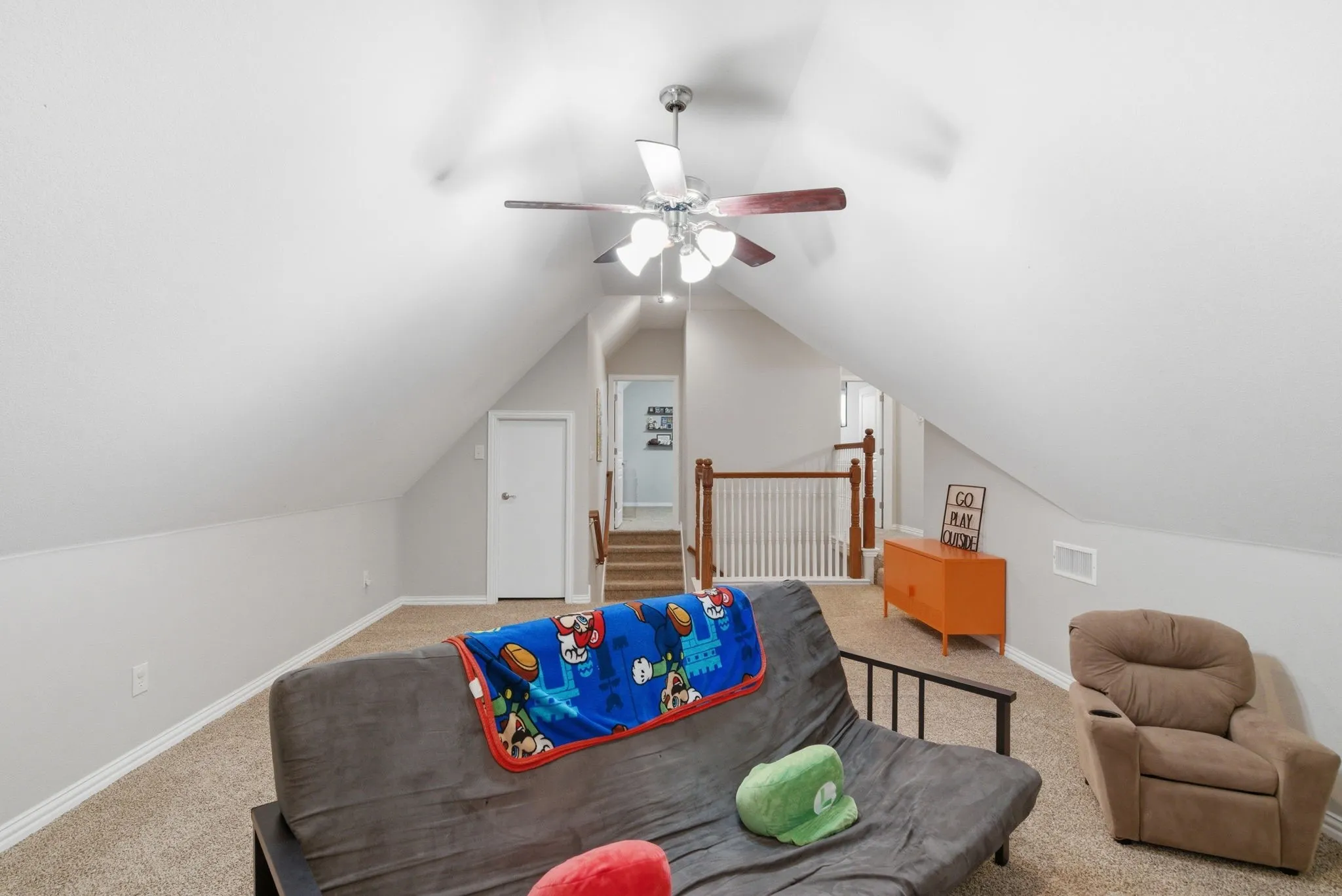 Single Family Residence For Sale in Erath County , 1700 Elk Run, Stephenville, Texas 76401, 4 Bedroom, 3 Bathroom, 2 Garage spaces, 2,711 Sqft, built in 2014, mls#21254421, Real Estate Agent in Stephenville, Homes For Sale in Erath county, Homes For Sale in Stephenville, Realtor in Stephenville Texas, Real Estate Brokerage Independent Realty Texas, Luminita Cordes Realtor