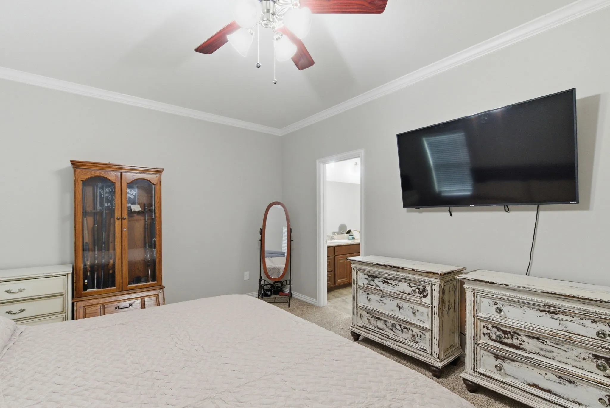 Single Family Residence For Sale in Erath County , 1700 Elk Run, Stephenville, Texas 76401, 4 Bedroom, 3 Bathroom, 2 Garage spaces, 2,711 Sqft, built in 2014, mls#21254421, Real Estate Agent in Stephenville, Homes For Sale in Erath county, Homes For Sale in Stephenville, Realtor in Stephenville Texas, Real Estate Brokerage Independent Realty Texas, Luminita Cordes Realtor