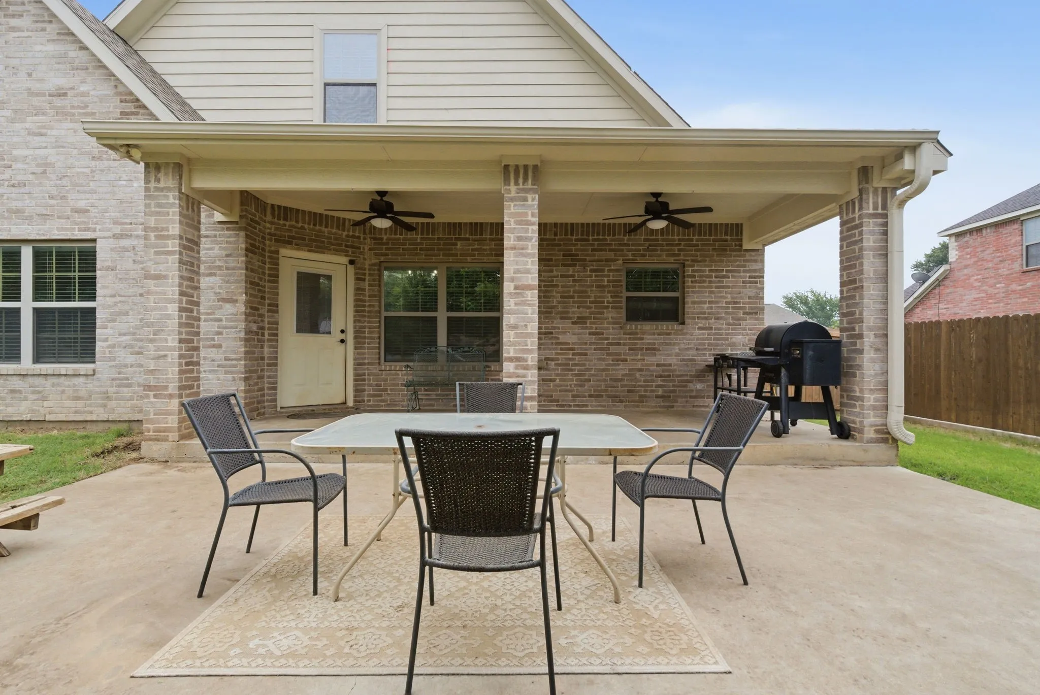 Single Family Residence For Sale in Erath County , 1700 Elk Run, Stephenville, Texas 76401, 4 Bedroom, 3 Bathroom, 2 Garage spaces, 2,711 Sqft, built in 2014, mls#21254421, Real Estate Agent in Stephenville, Homes For Sale in Erath county, Homes For Sale in Stephenville, Realtor in Stephenville Texas, Real Estate Brokerage Independent Realty Texas, Luminita Cordes Realtor