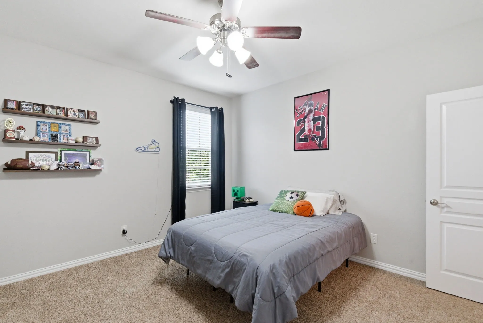 Single Family Residence For Sale in Erath County , 1700 Elk Run, Stephenville, Texas 76401, 4 Bedroom, 3 Bathroom, 2 Garage spaces, 2,711 Sqft, built in 2014, mls#21254421, Real Estate Agent in Stephenville, Homes For Sale in Erath county, Homes For Sale in Stephenville, Realtor in Stephenville Texas, Real Estate Brokerage Independent Realty Texas, Luminita Cordes Realtor