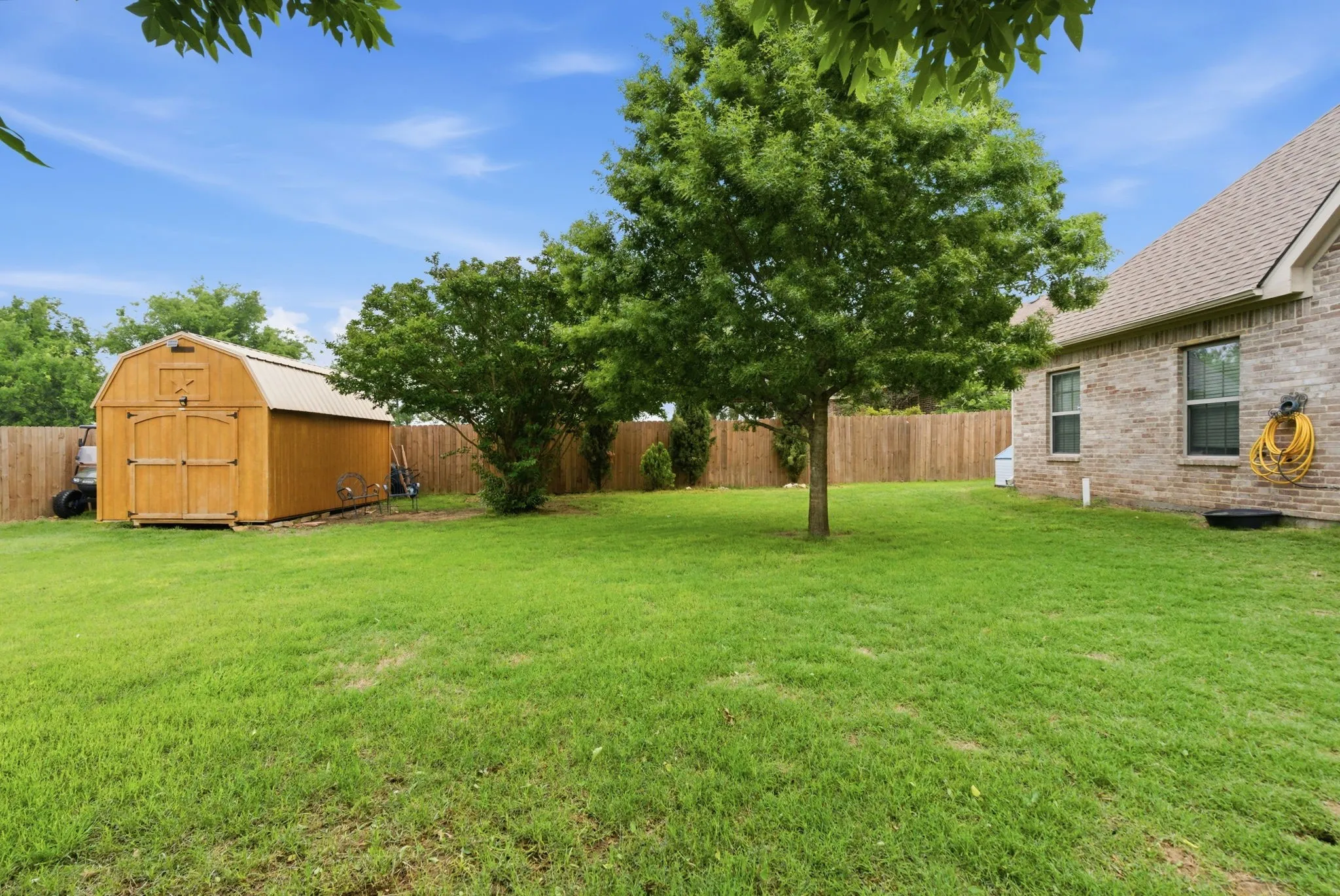 Single Family Residence For Sale in Erath County , 1700 Elk Run, Stephenville, Texas 76401, 4 Bedroom, 3 Bathroom, 2 Garage spaces, 2,711 Sqft, built in 2014, mls#21254421, Real Estate Agent in Stephenville, Homes For Sale in Erath county, Homes For Sale in Stephenville, Realtor in Stephenville Texas, Real Estate Brokerage Independent Realty Texas, Luminita Cordes Realtor