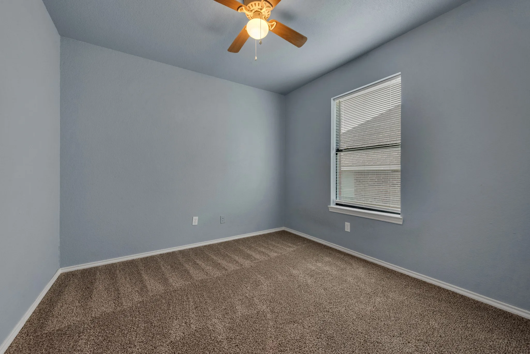 Duplex For Rent in Tarrant County , 3151 Karen Street, Fort Worth, Texas 76116, 3 Bedroom, 2 Bathroom, 2 Garage spaces, 2,188 Sqft, built in 2007, mls#21254708, Real Estate Agent in Fort Worth, Homes For Rent in Tarrant county, Homes For Rent in Fort Worth, Realtor in Fort Worth Texas, Real Estate Brokerage Independent Realty Texas, Luminita Cordes Realtor