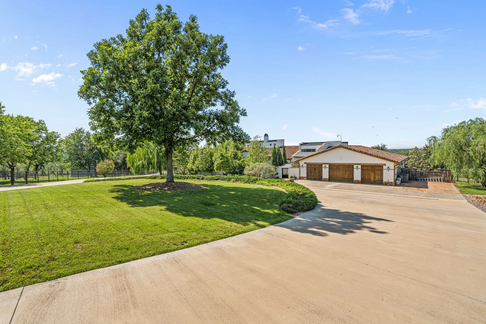 Single Family Residence For Sale in Tarrant County , 321 Verna Trail N, Fort Worth, Texas 76108, 5 Bedrooms, 8 Bathrooms, 4 Garage spaces, 7,764 Sqft, built in 2016, Preowned, Price $6,750,000, mls#21253279, Real Estate Agent in Fort Worth, Homes For Sale in Tarrant county, Homes For Sale in Fort Worth, Realtor in Fort Worth Texas, Real Estate Brokerage Independent Realty Texas, Luminita Cordes Realtor