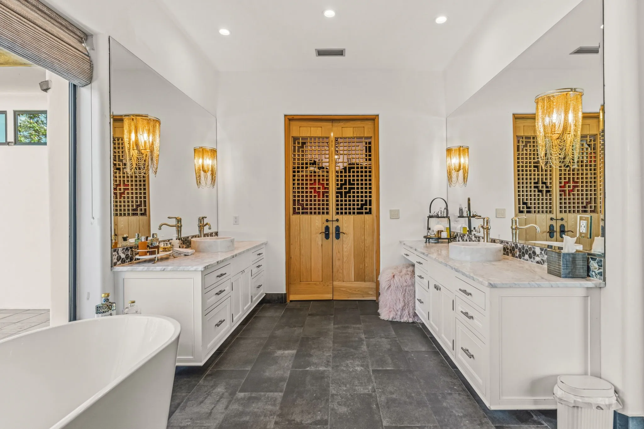 Single Family Residence For Sale in Tarrant County , 321 Verna Trail N, Fort Worth, Texas 76108, 5 Bedrooms, 8 Bathrooms, 4 Garage spaces, 7,764 Sqft, built in 2016, Preowned, Price $6,750,000, mls#21253279, Real Estate Agent in Fort Worth, Homes For Sale in Tarrant county, Homes For Sale in Fort Worth, Realtor in Fort Worth Texas, Real Estate Brokerage Independent Realty Texas, Luminita Cordes Realtor