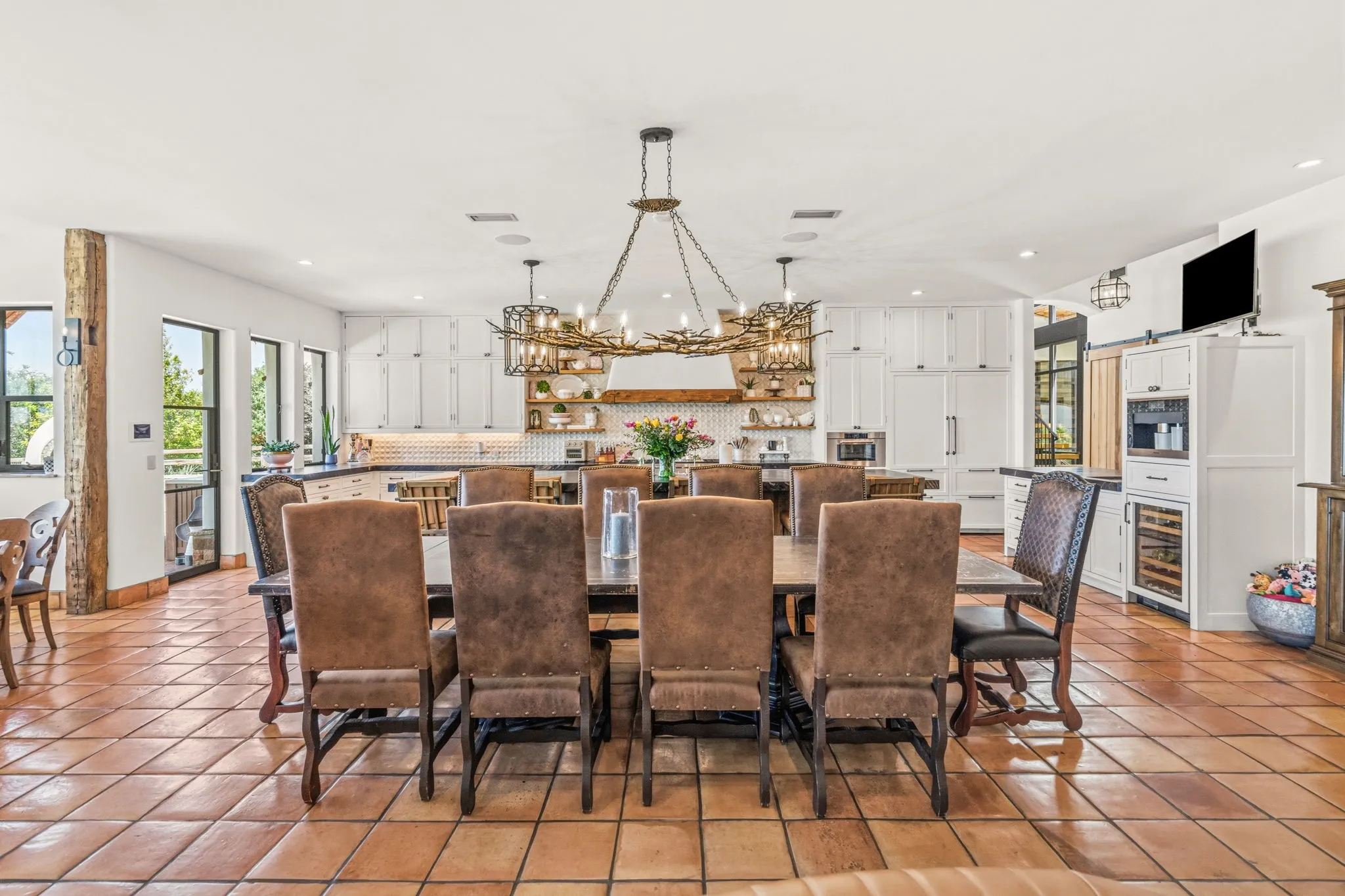 Single Family Residence For Sale in Tarrant County , 321 Verna Trail N, Fort Worth, Texas 76108, 5 Bedrooms, 8 Bathrooms, 4 Garage spaces, 7,764 Sqft, built in 2016, Preowned, Price $6,750,000, mls#21253279, Real Estate Agent in Fort Worth, Homes For Sale in Tarrant county, Homes For Sale in Fort Worth, Realtor in Fort Worth Texas, Real Estate Brokerage Independent Realty Texas, Luminita Cordes Realtor