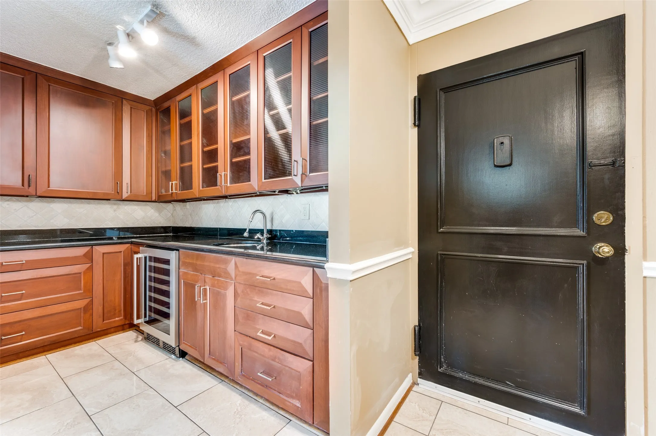 Wet bar
