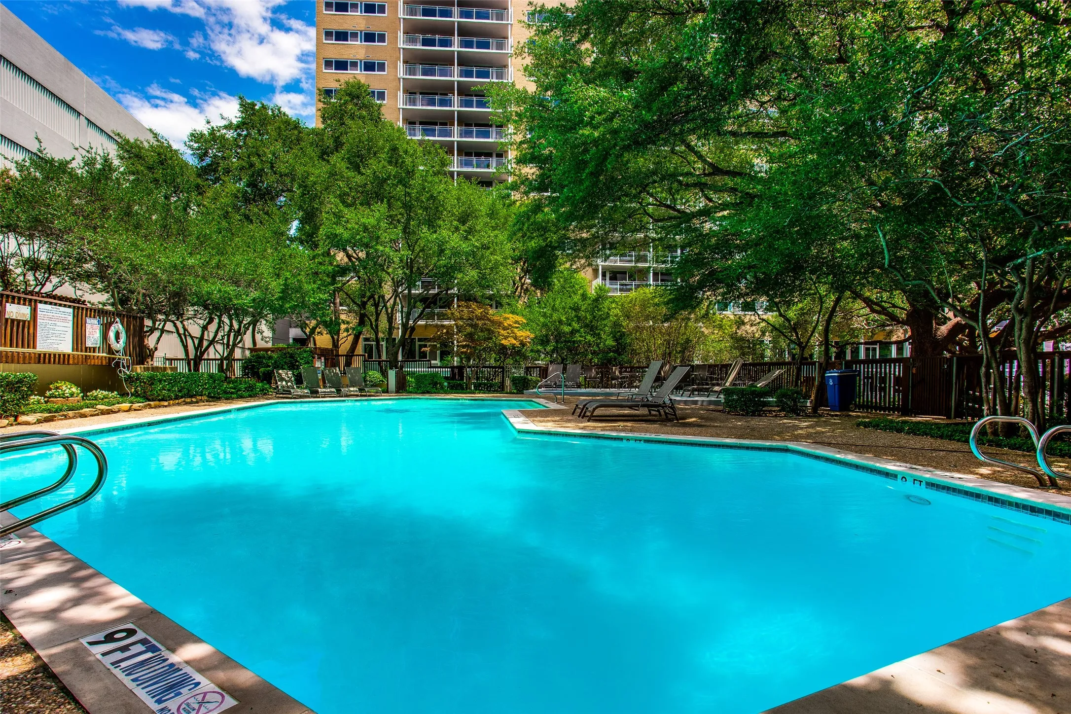Community pool