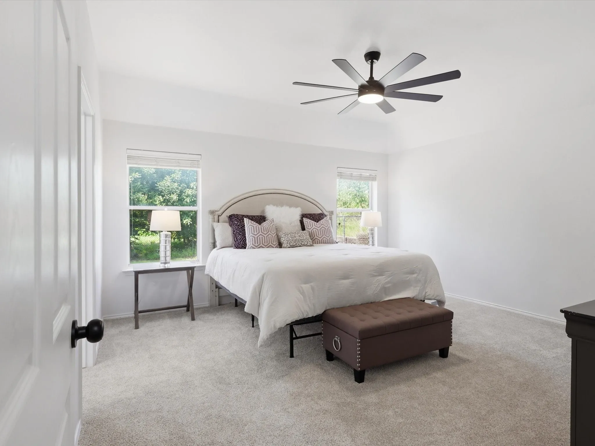 Single Family Residence For Sale in Tarrant County , 6600 Silver Oak Lane, Fort Worth, Texas 76135, 4 Bedroom, 3 Bathroom, 2 Garage spaces, 2,486 Sqft, built in 2003, Preowned, mls#21254039, Real Estate Agent in Fort Worth, Homes For Sale in Tarrant county, Homes For Sale in Fort Worth, Realtor in Fort Worth Texas, Real Estate Brokerage Independent Realty Texas, Luminita Cordes Realtor