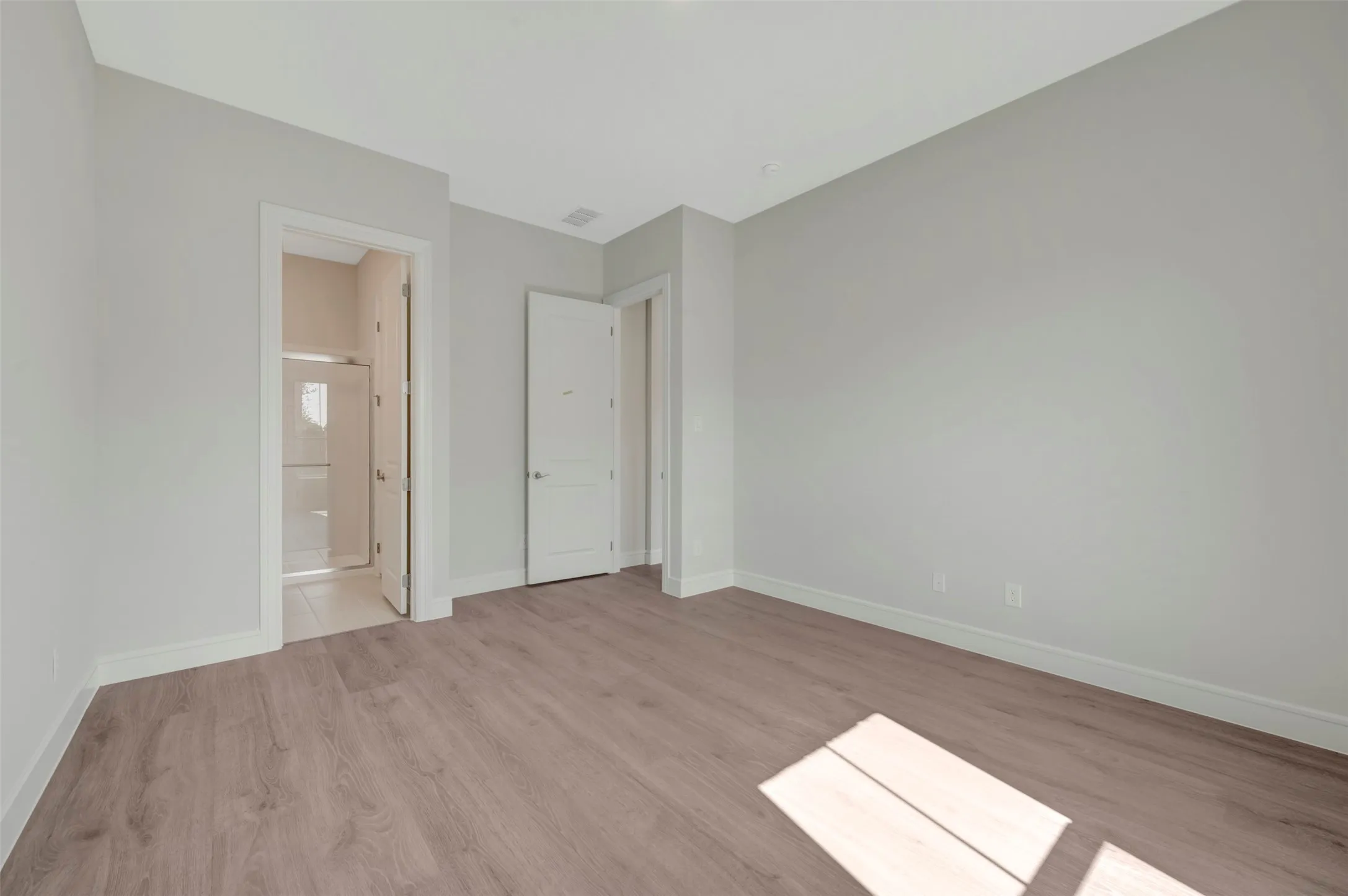 Single Family Residence For Sale in Tarrant County , 5632 Taylor Trail, Arlington, Texas 76017, 4 Bedroom, 4 Bathroom, 3 Garage spaces, 2,858 Sqft, built in 2026, New Construction - Incomplete, mls#21254748, Real Estate Agent in Arlington, Homes For Sale in Tarrant county, Homes For Sale in Arlington, Realtor in Arlington Texas, Real Estate Brokerage Independent Realty Texas, Luminita Cordes Realtor