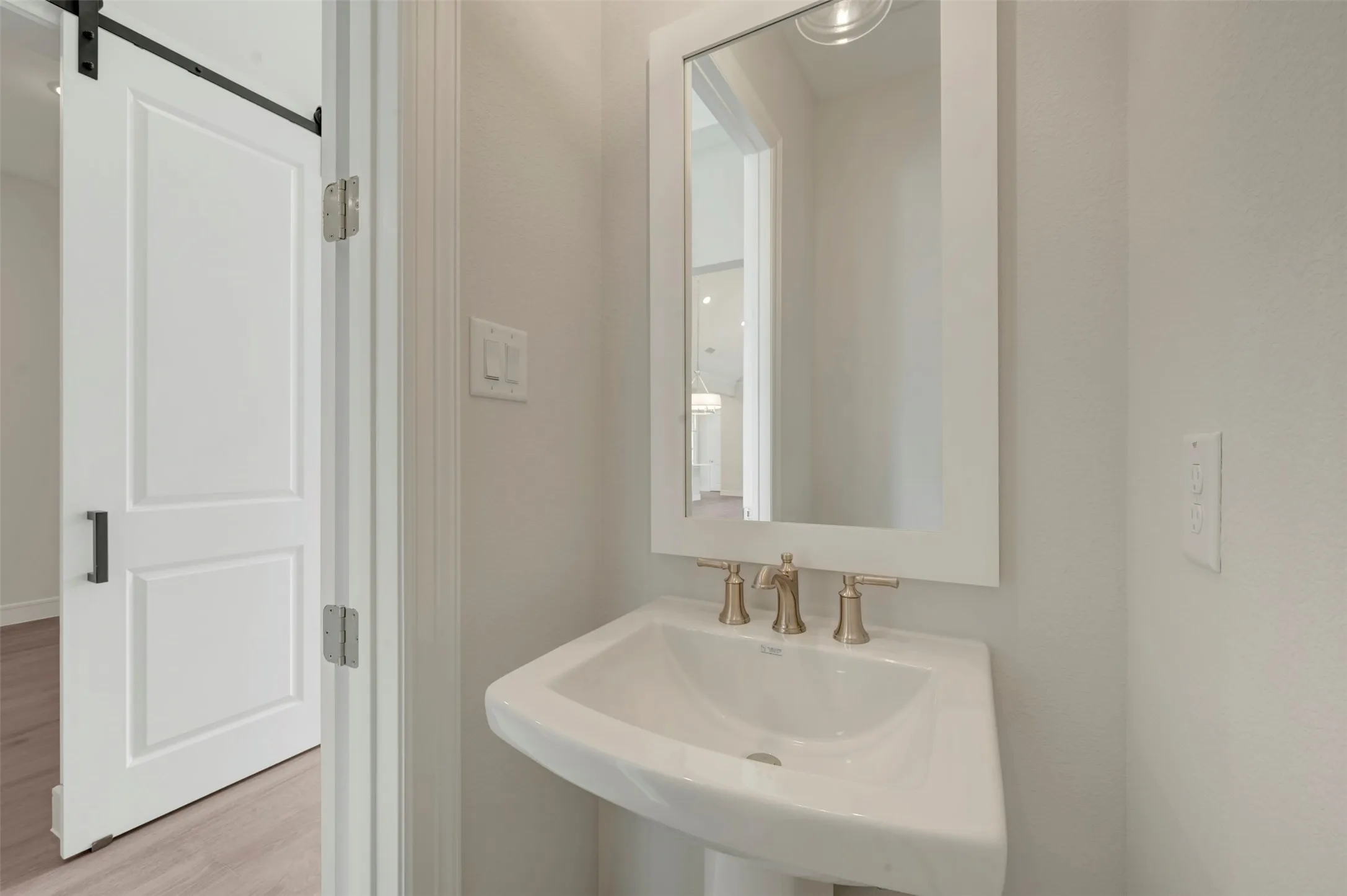 Single Family Residence For Sale in Tarrant County , 5632 Taylor Trail, Arlington, Texas 76017, 4 Bedroom, 4 Bathroom, 3 Garage spaces, 2,858 Sqft, built in 2026, New Construction - Incomplete, mls#21254748, Real Estate Agent in Arlington, Homes For Sale in Tarrant county, Homes For Sale in Arlington, Realtor in Arlington Texas, Real Estate Brokerage Independent Realty Texas, Luminita Cordes Realtor