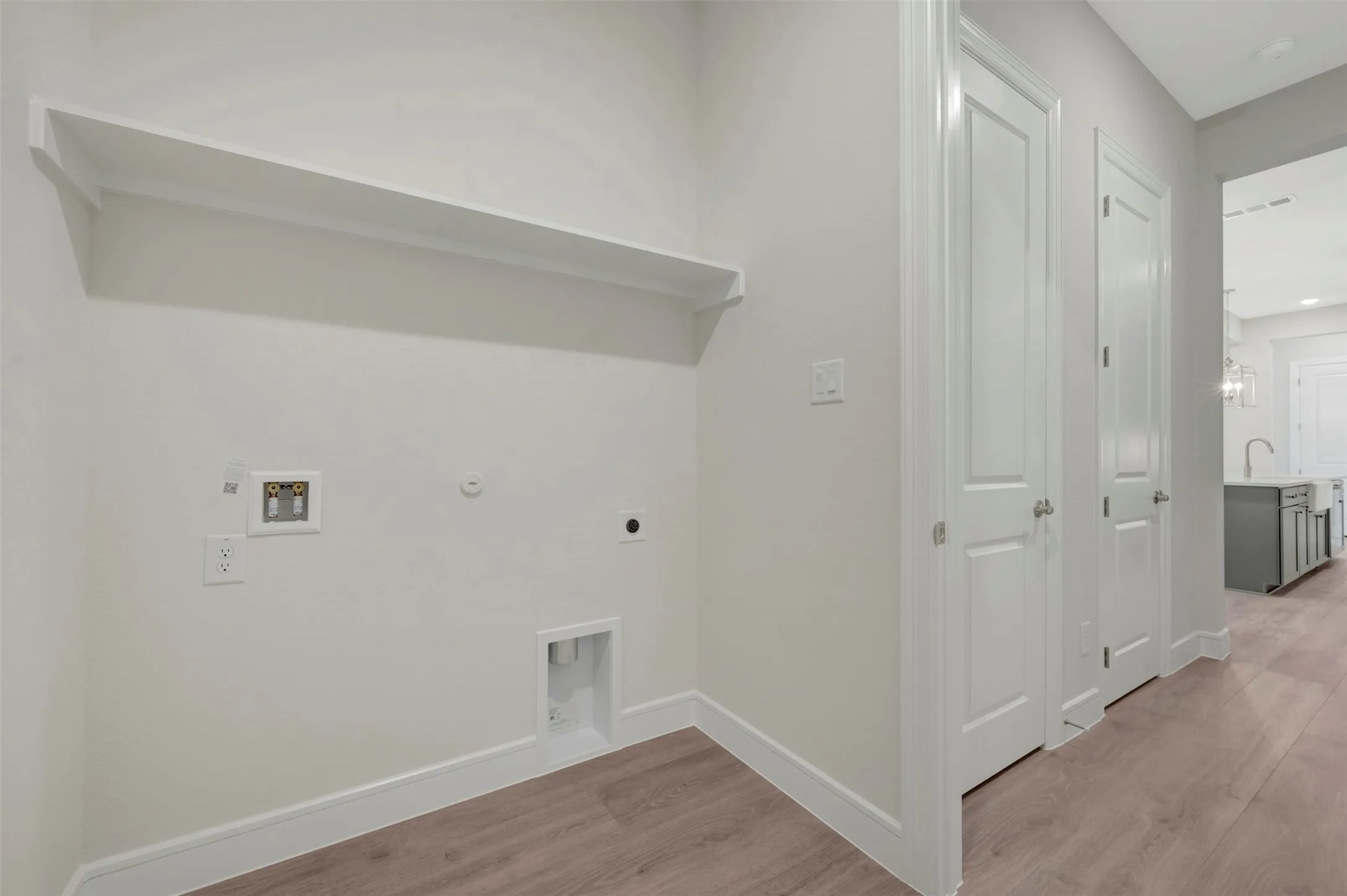 Single Family Residence For Sale in Tarrant County , 5632 Taylor Trail, Arlington, Texas 76017, 4 Bedroom, 4 Bathroom, 3 Garage spaces, 2,858 Sqft, built in 2026, New Construction - Incomplete, mls#21254748, Real Estate Agent in Arlington, Homes For Sale in Tarrant county, Homes For Sale in Arlington, Realtor in Arlington Texas, Real Estate Brokerage Independent Realty Texas, Luminita Cordes Realtor