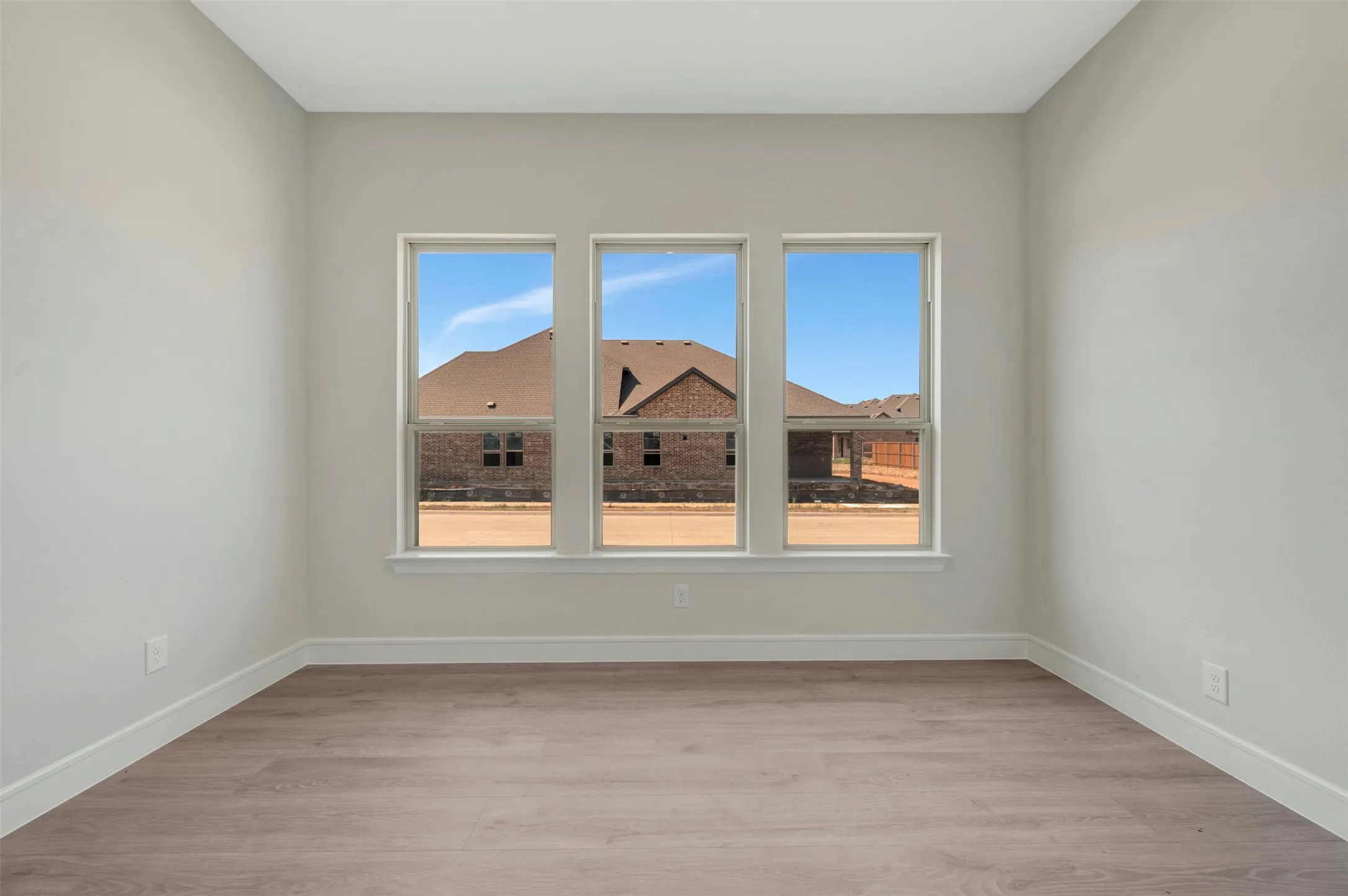 Single Family Residence For Sale in Tarrant County , 5632 Taylor Trail, Arlington, Texas 76017, 4 Bedroom, 4 Bathroom, 3 Garage spaces, 2,858 Sqft, built in 2026, New Construction - Incomplete, mls#21254748, Real Estate Agent in Arlington, Homes For Sale in Tarrant county, Homes For Sale in Arlington, Realtor in Arlington Texas, Real Estate Brokerage Independent Realty Texas, Luminita Cordes Realtor