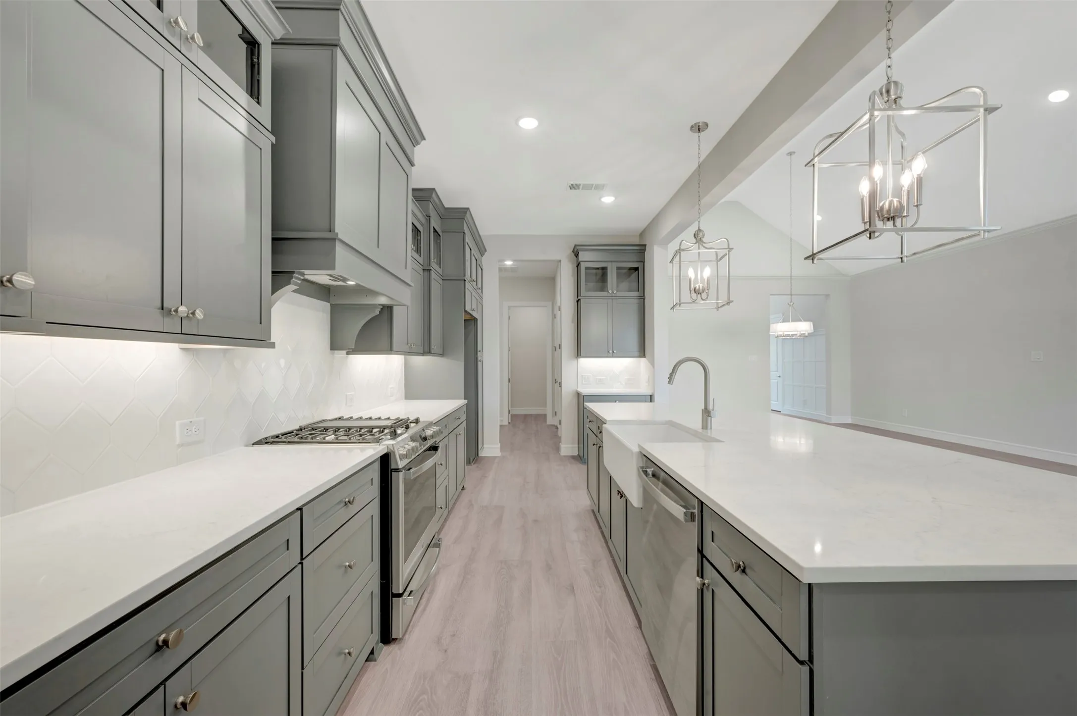 Single Family Residence For Sale in Tarrant County , 5632 Taylor Trail, Arlington, Texas 76017, 4 Bedroom, 4 Bathroom, 3 Garage spaces, 2,858 Sqft, built in 2026, New Construction - Incomplete, mls#21254748, Real Estate Agent in Arlington, Homes For Sale in Tarrant county, Homes For Sale in Arlington, Realtor in Arlington Texas, Real Estate Brokerage Independent Realty Texas, Luminita Cordes Realtor