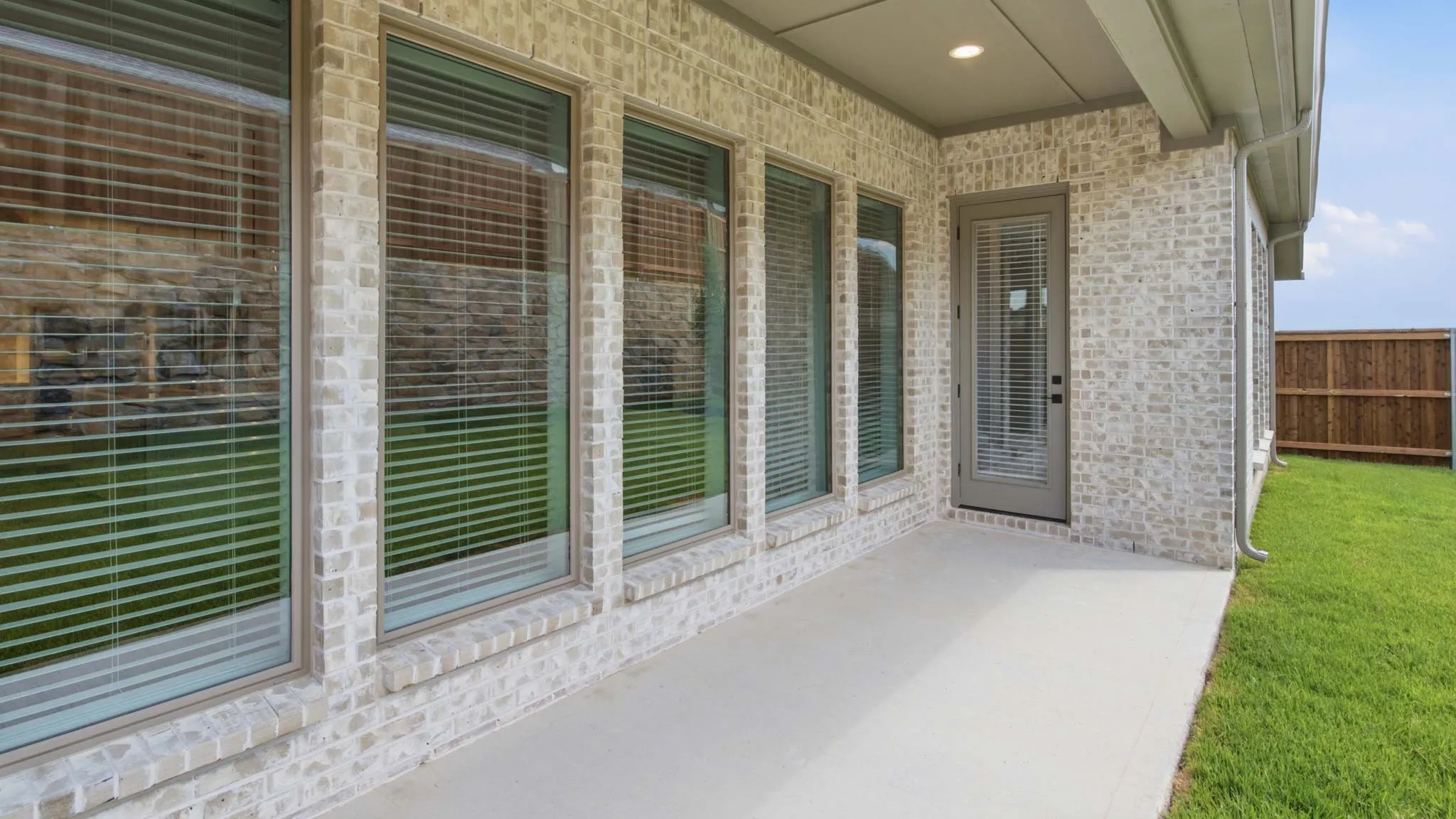 Single Family Residence For Sale in Parker County , 14321 Bluff Bend Trail, Fort Worth, Texas 76008, 4 Bedroom, 3 Bathroom, 2 Garage spaces, 2,619 Sqft, built in 2026, New Construction - Incomplete, mls#21254791, Real Estate Agent in Fort Worth, Homes For Sale in Parker county, Homes For Sale in Fort Worth, Realtor in Fort Worth Texas, Real Estate Brokerage Independent Realty Texas, Luminita Cordes Realtor