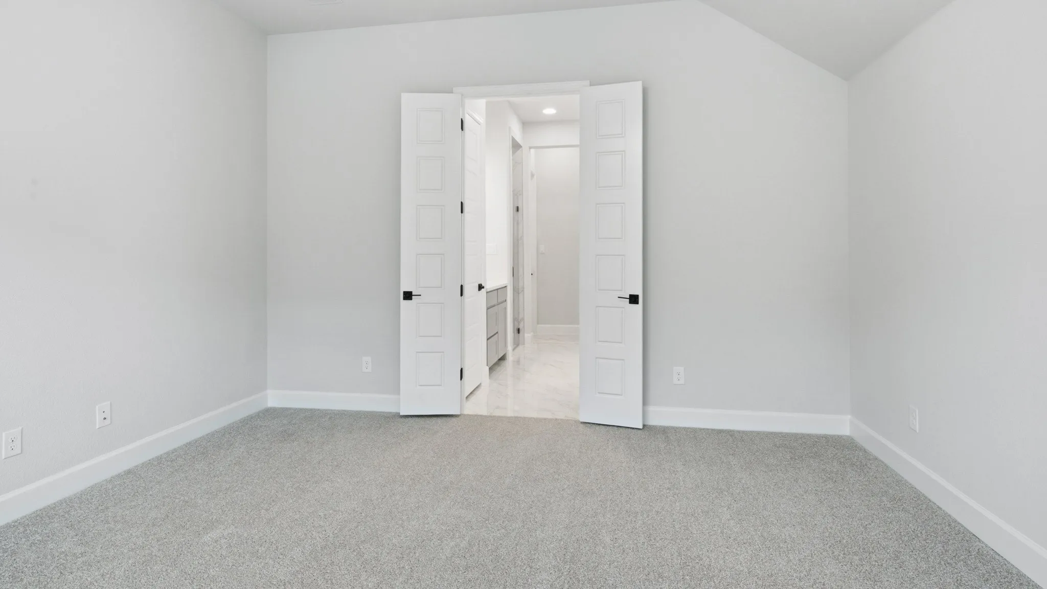 Single Family Residence For Sale in Parker County , 14321 Bluff Bend Trail, Fort Worth, Texas 76008, 4 Bedroom, 3 Bathroom, 2 Garage spaces, 2,619 Sqft, built in 2026, New Construction - Incomplete, mls#21254791, Real Estate Agent in Fort Worth, Homes For Sale in Parker county, Homes For Sale in Fort Worth, Realtor in Fort Worth Texas, Real Estate Brokerage Independent Realty Texas, Luminita Cordes Realtor