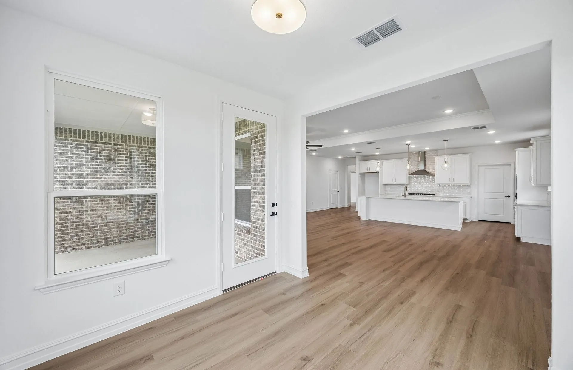 Dining area off kitchen
