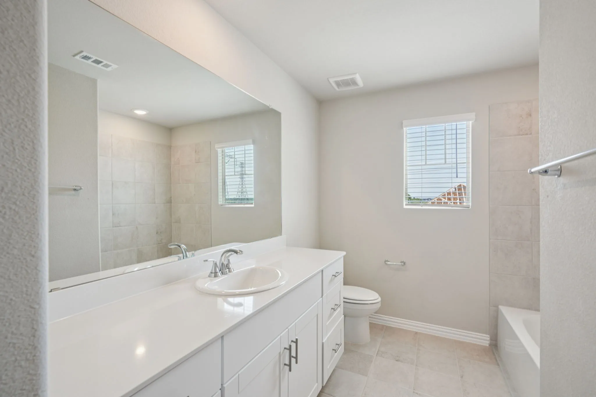 Photo is not of the actual home, but is an inspirational photo of builder’s model home and may depict options, furnishings, and/or decorator features that are not included.