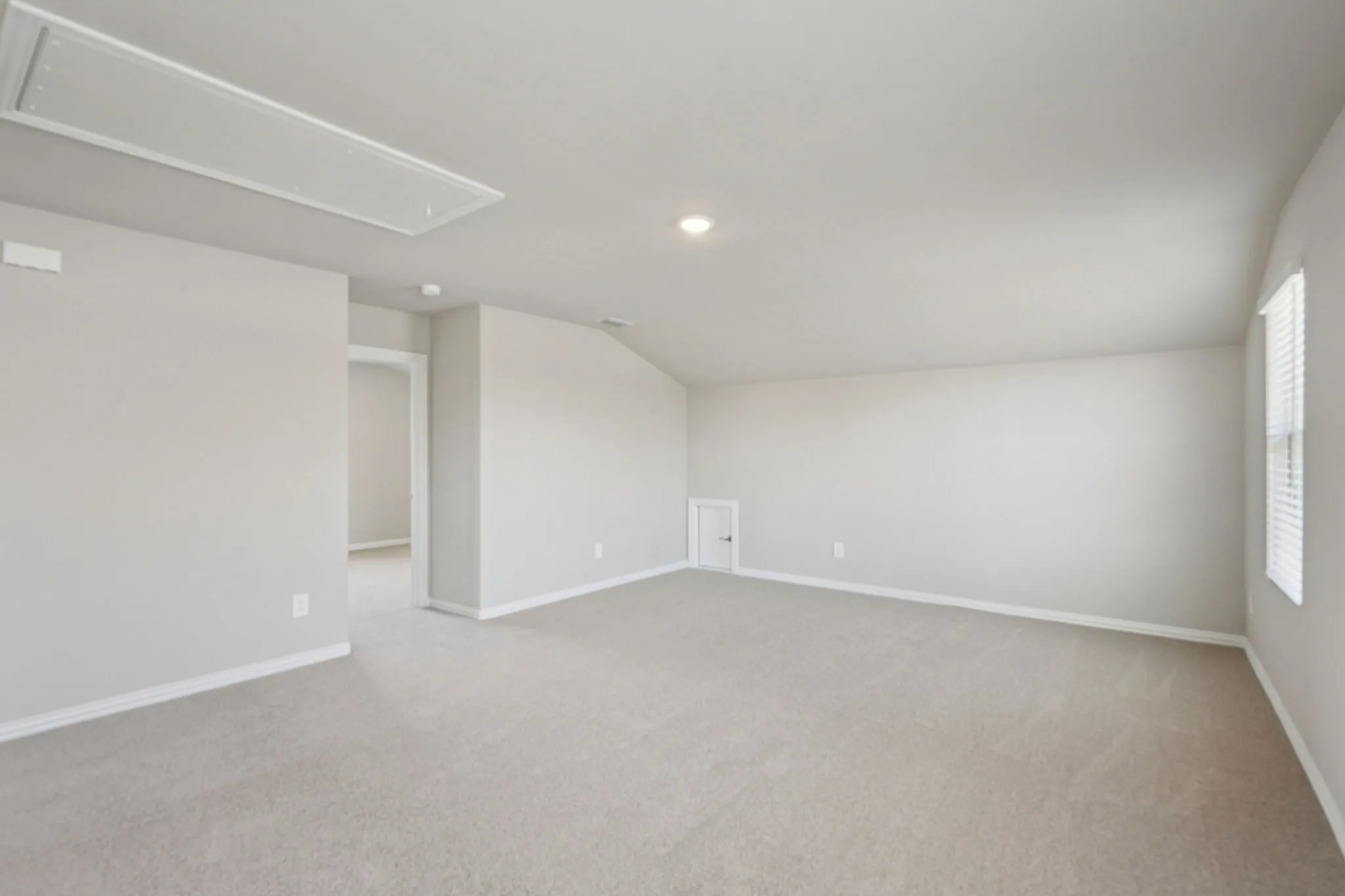 Photo is not of the actual home, but is an inspirational photo of builder’s model home and may depict options, furnishings, and/or decorator features that are not included.
