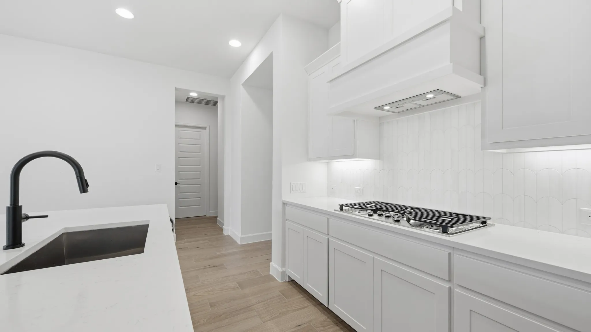 Single Family Residence For Sale in Parker County , 2529 Green Plateau Drive, Fort Worth, Texas 76008, 4 Bedroom, 3 Bathroom, 2 Garage spaces, 2,504 Sqft, built in 2026, New Construction - Incomplete, mls#21254852, Real Estate Agent in Fort Worth, Homes For Sale in Parker county, Homes For Sale in Fort Worth, Realtor in Fort Worth Texas, Real Estate Brokerage Independent Realty Texas, Luminita Cordes Realtor