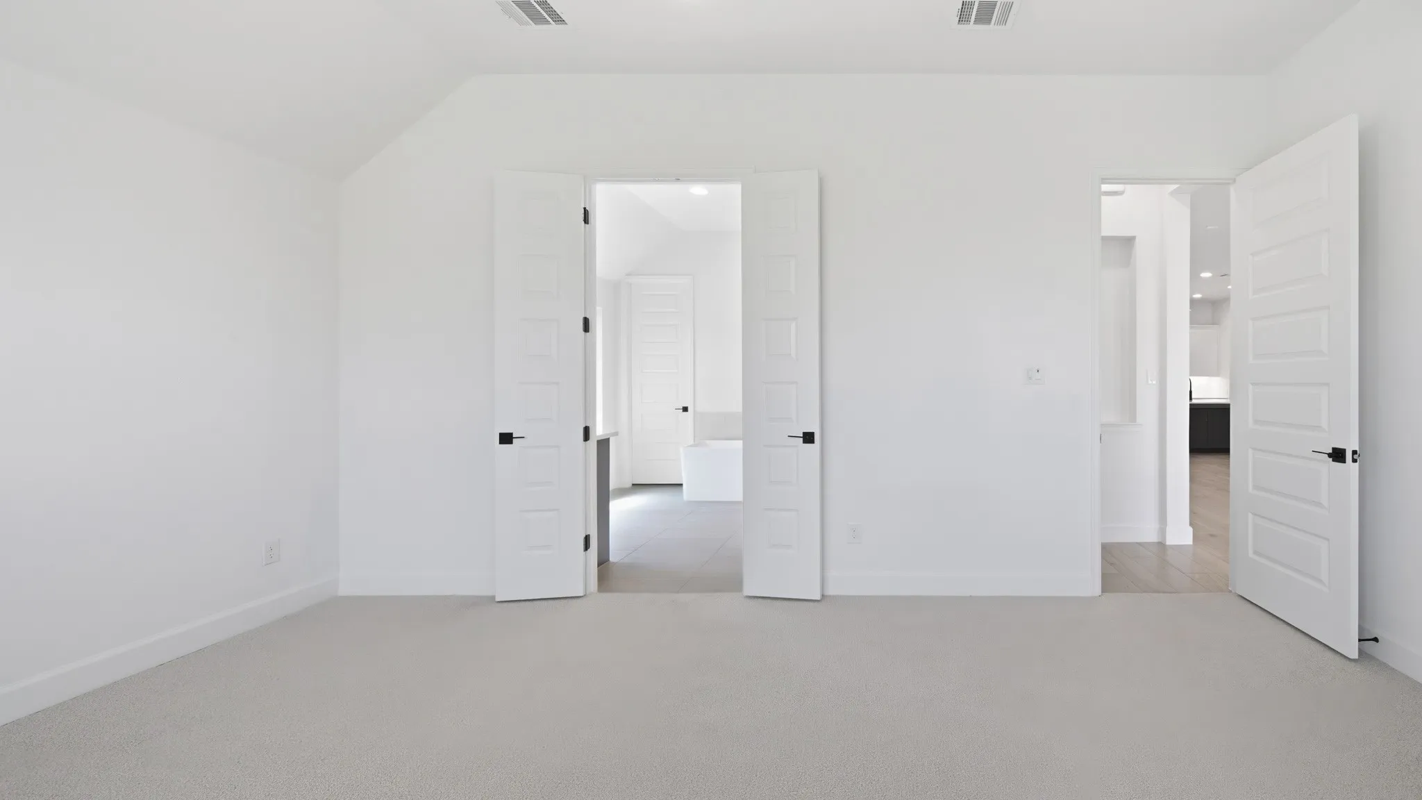 Single Family Residence For Sale in Parker County , 2529 Green Plateau Drive, Fort Worth, Texas 76008, 4 Bedroom, 3 Bathroom, 2 Garage spaces, 2,504 Sqft, built in 2026, New Construction - Incomplete, mls#21254852, Real Estate Agent in Fort Worth, Homes For Sale in Parker county, Homes For Sale in Fort Worth, Realtor in Fort Worth Texas, Real Estate Brokerage Independent Realty Texas, Luminita Cordes Realtor