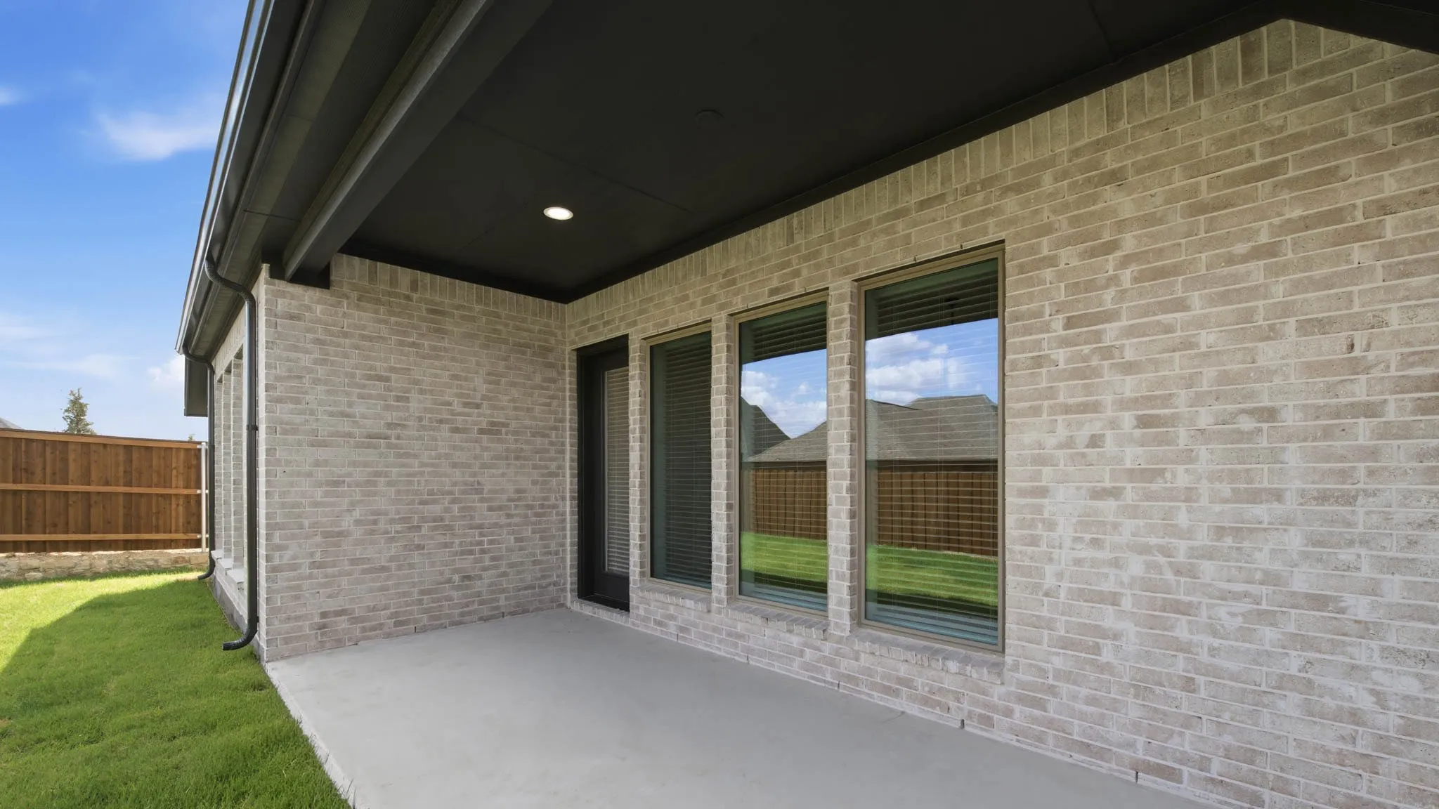 Single Family Residence For Sale in Parker County , 2529 Green Plateau Drive, Fort Worth, Texas 76008, 4 Bedroom, 3 Bathroom, 2 Garage spaces, 2,504 Sqft, built in 2026, New Construction - Incomplete, mls#21254852, Real Estate Agent in Fort Worth, Homes For Sale in Parker county, Homes For Sale in Fort Worth, Realtor in Fort Worth Texas, Real Estate Brokerage Independent Realty Texas, Luminita Cordes Realtor