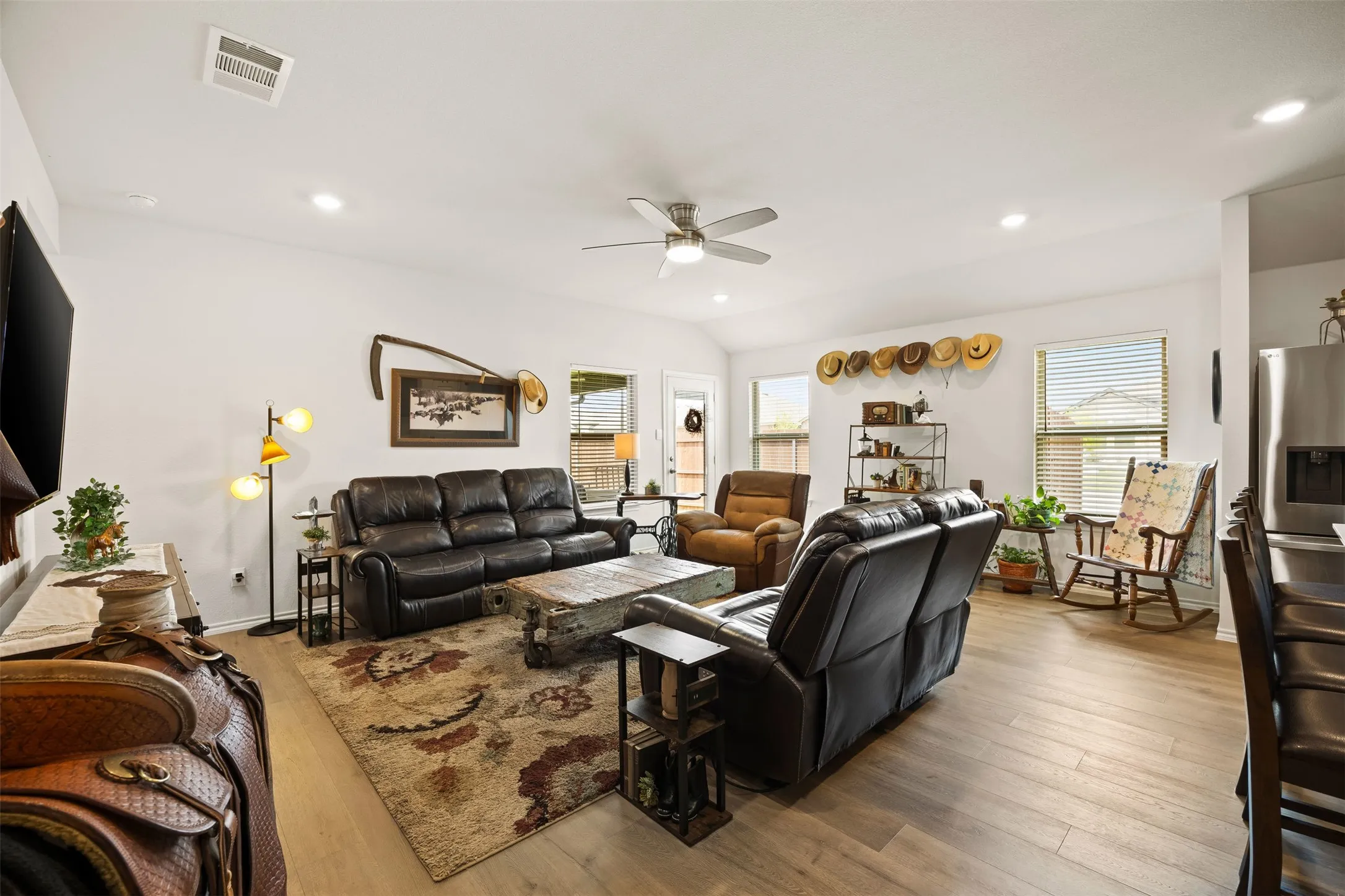 Single Family Residence For Sale in Dallas County , 1625 Kirby Lane, Lancaster, Texas 75146, 4 Bedroom, 3 Bathroom, 2 Garage spaces, 2,066 Sqft, built in 2024, Preowned, mls#21253671, Real Estate Agent in Lancaster, Homes For Sale in Dallas county, Homes For Sale in Lancaster, Realtor in Lancaster Texas, Real Estate Brokerage Independent Realty Texas, Luminita Cordes Realtor