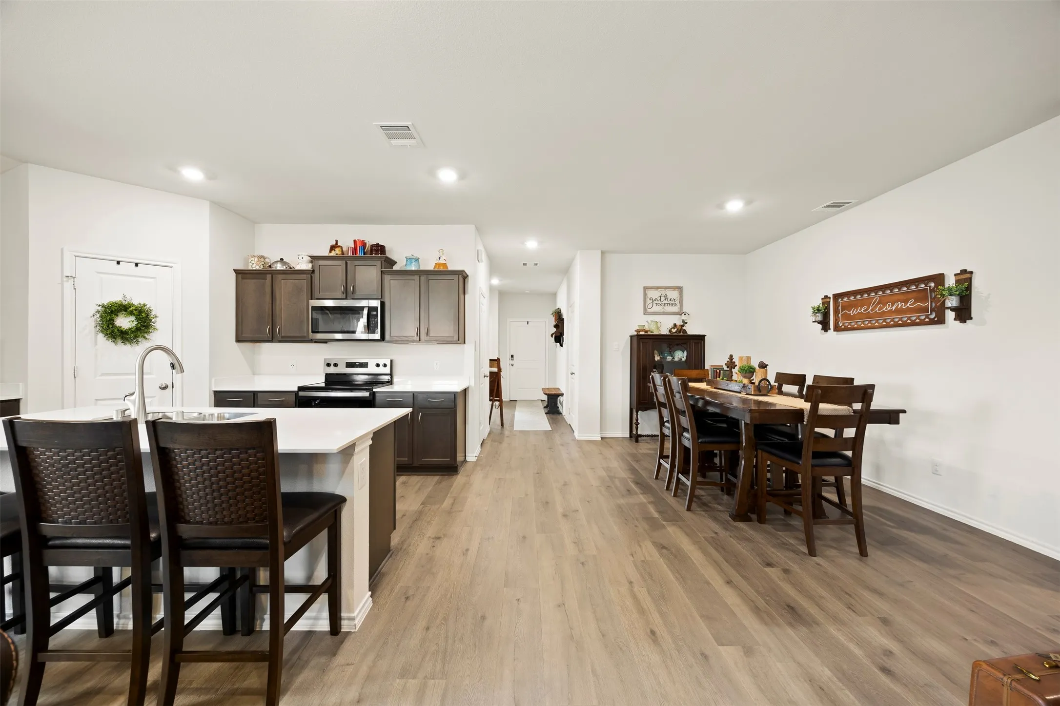 Single Family Residence For Sale in Dallas County , 1625 Kirby Lane, Lancaster, Texas 75146, 4 Bedroom, 3 Bathroom, 2 Garage spaces, 2,066 Sqft, built in 2024, Preowned, mls#21253671, Real Estate Agent in Lancaster, Homes For Sale in Dallas county, Homes For Sale in Lancaster, Realtor in Lancaster Texas, Real Estate Brokerage Independent Realty Texas, Luminita Cordes Realtor