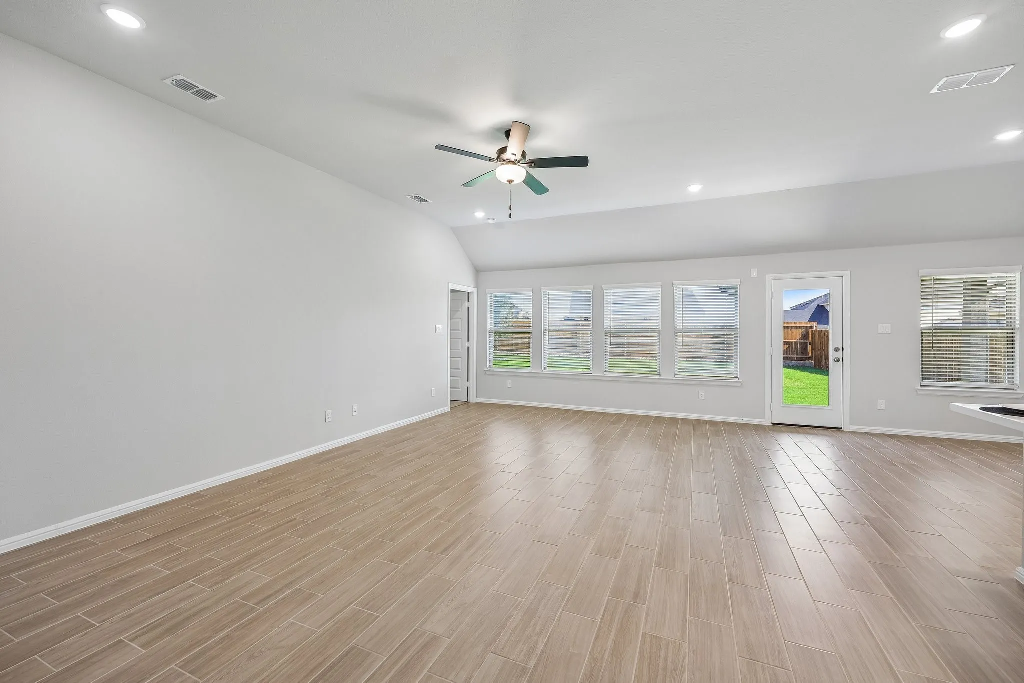 Single Family Residence For Sale in Denton County , 3708 Yarrow Drive, Denton, Texas 76226, 4 Bedroom, 2 Bathroom, 2 Garage spaces, 2,106 Sqft, built in 2026, New Construction - Incomplete, mls#21242046, Real Estate Agent in Denton, Homes For Sale in Denton county, Homes For Sale in Denton, Realtor in Denton Texas, Real Estate Brokerage Independent Realty Texas, Luminita Cordes Realtor