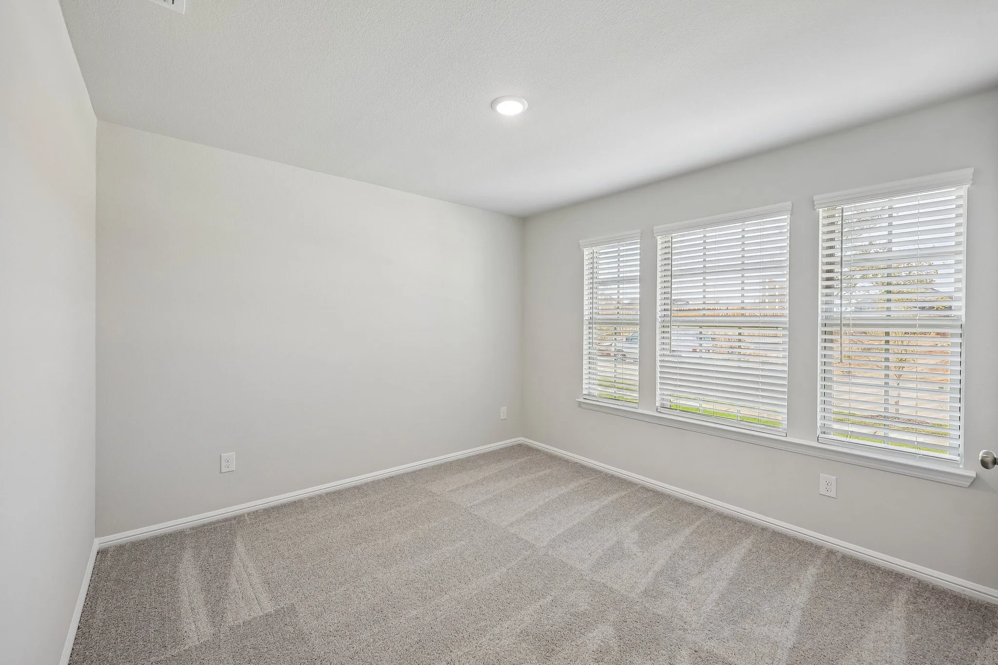 Single Family Residence For Sale in Denton County , 3708 Yarrow Drive, Denton, Texas 76226, 4 Bedroom, 2 Bathroom, 2 Garage spaces, 2,106 Sqft, built in 2026, New Construction - Incomplete, mls#21242046, Real Estate Agent in Denton, Homes For Sale in Denton county, Homes For Sale in Denton, Realtor in Denton Texas, Real Estate Brokerage Independent Realty Texas, Luminita Cordes Realtor