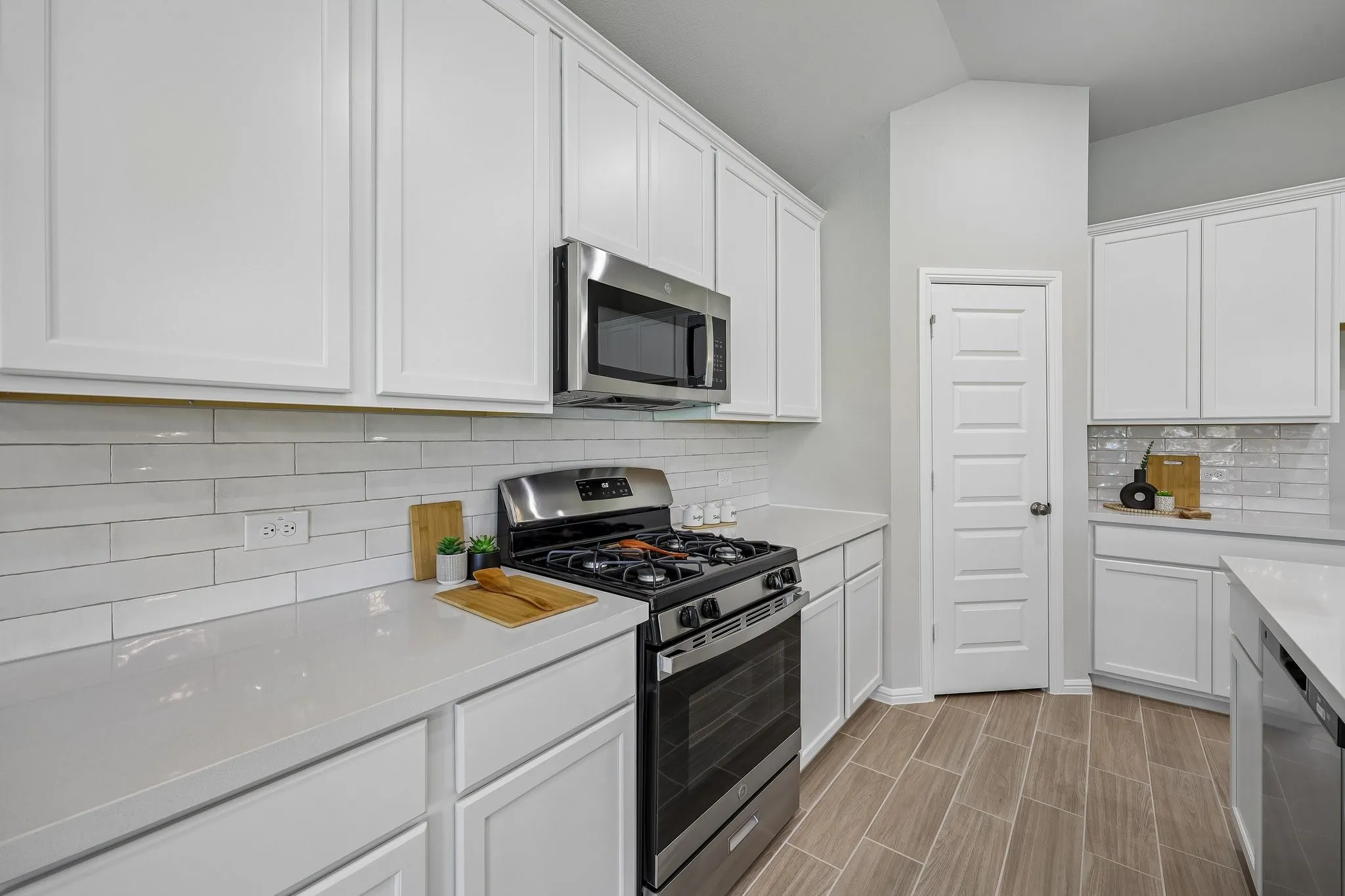 Single Family Residence For Sale in Denton County , 3708 Yarrow Drive, Denton, Texas 76226, 4 Bedroom, 2 Bathroom, 2 Garage spaces, 2,106 Sqft, built in 2026, New Construction - Incomplete, mls#21242046, Real Estate Agent in Denton, Homes For Sale in Denton county, Homes For Sale in Denton, Realtor in Denton Texas, Real Estate Brokerage Independent Realty Texas, Luminita Cordes Realtor