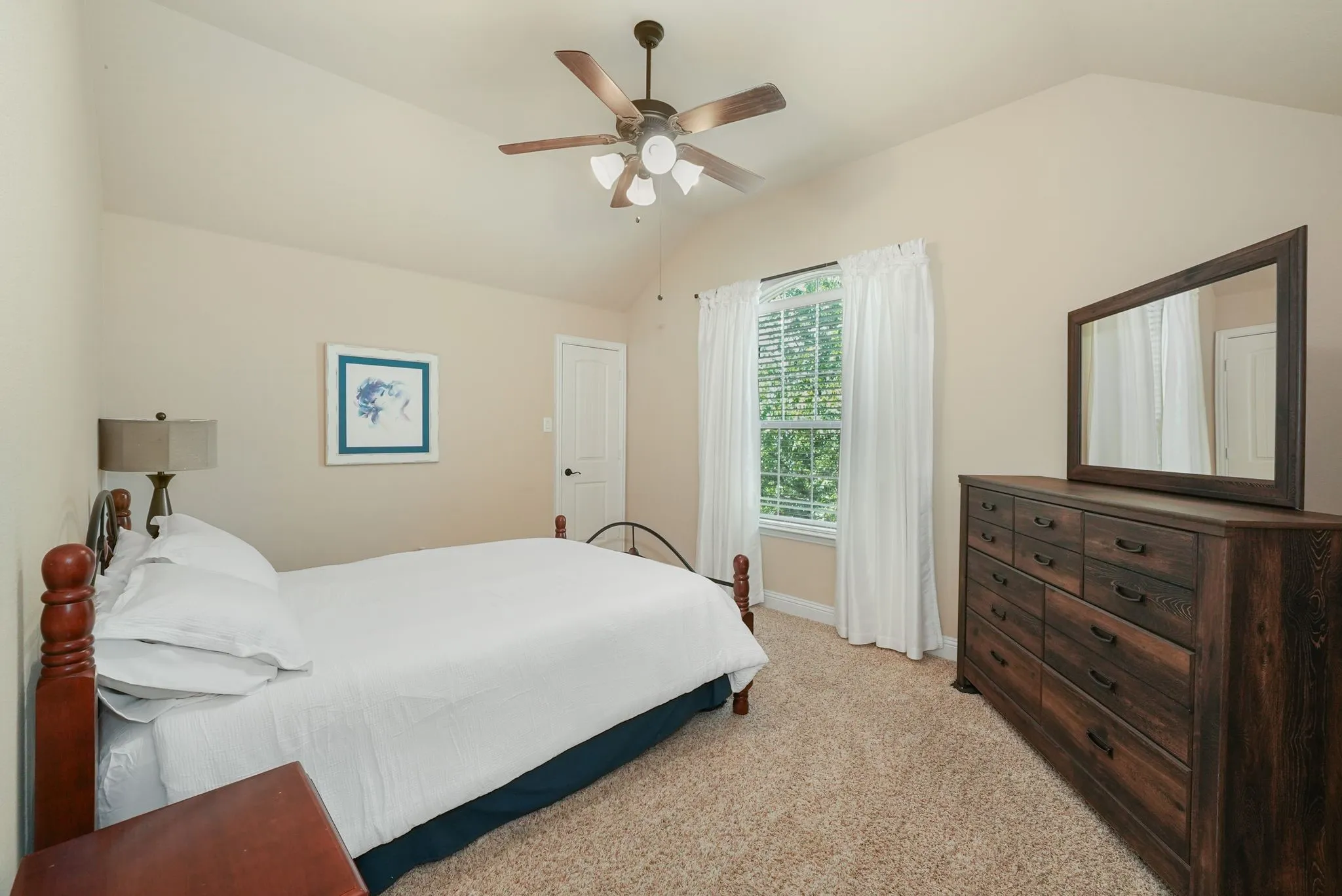 Single Family Residence For Sale in Collin County , 12533 Tyler Drive, Frisco, Texas 75035, 5 Bedroom, 4 Bathroom, 2 Garage spaces, 4,231 Sqft, built in 2013, Preowned, mls#21252228, Real Estate Agent in Frisco, Homes For Sale in Collin county, Homes For Sale in Frisco, Realtor in Frisco Texas, Real Estate Brokerage Independent Realty Texas, Luminita Cordes Realtor