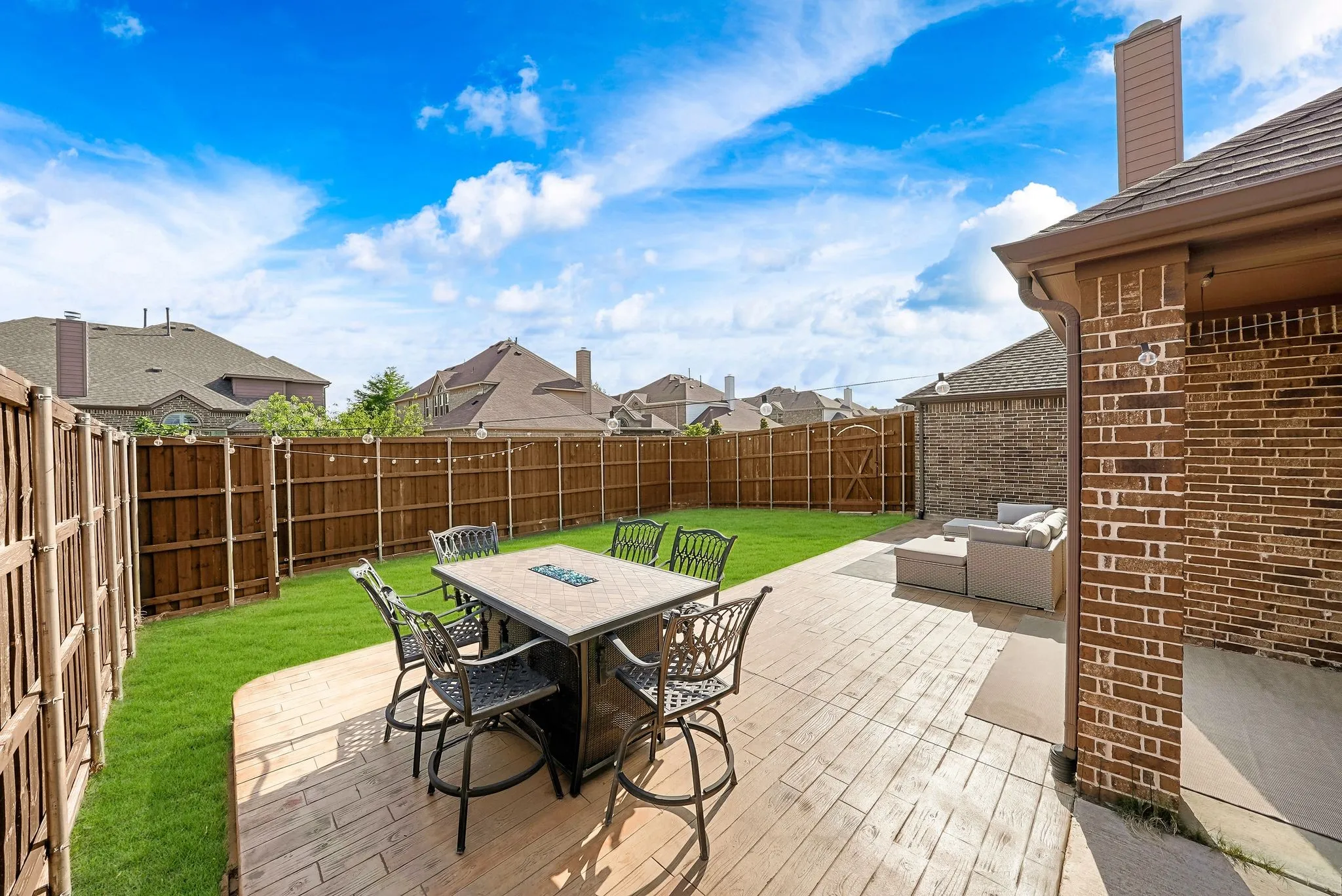Single Family Residence For Sale in Collin County , 12533 Tyler Drive, Frisco, Texas 75035, 5 Bedroom, 4 Bathroom, 2 Garage spaces, 4,231 Sqft, built in 2013, Preowned, mls#21252228, Real Estate Agent in Frisco, Homes For Sale in Collin county, Homes For Sale in Frisco, Realtor in Frisco Texas, Real Estate Brokerage Independent Realty Texas, Luminita Cordes Realtor