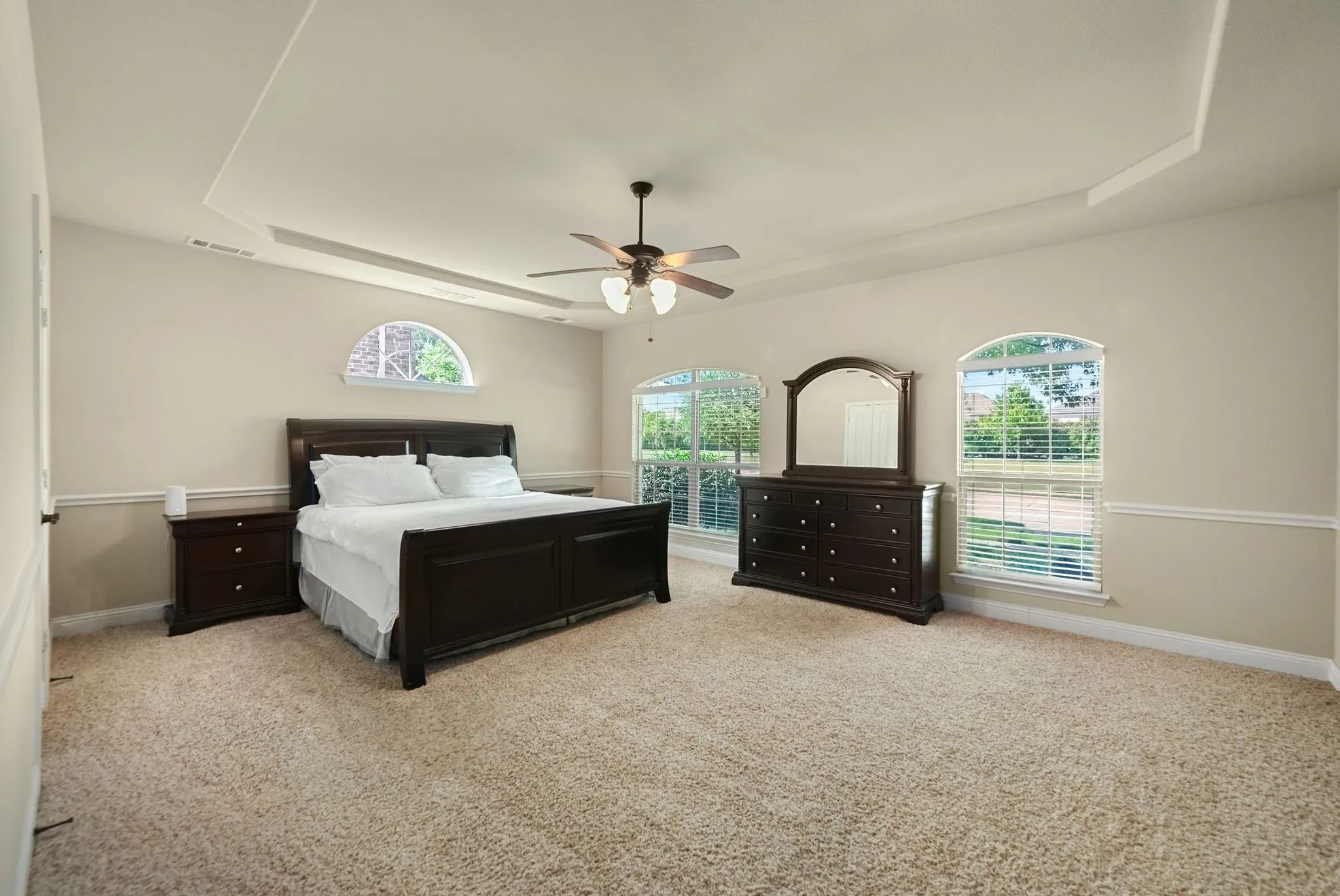 Single Family Residence For Sale in Collin County , 12533 Tyler Drive, Frisco, Texas 75035, 5 Bedroom, 4 Bathroom, 2 Garage spaces, 4,231 Sqft, built in 2013, Preowned, mls#21252228, Real Estate Agent in Frisco, Homes For Sale in Collin county, Homes For Sale in Frisco, Realtor in Frisco Texas, Real Estate Brokerage Independent Realty Texas, Luminita Cordes Realtor