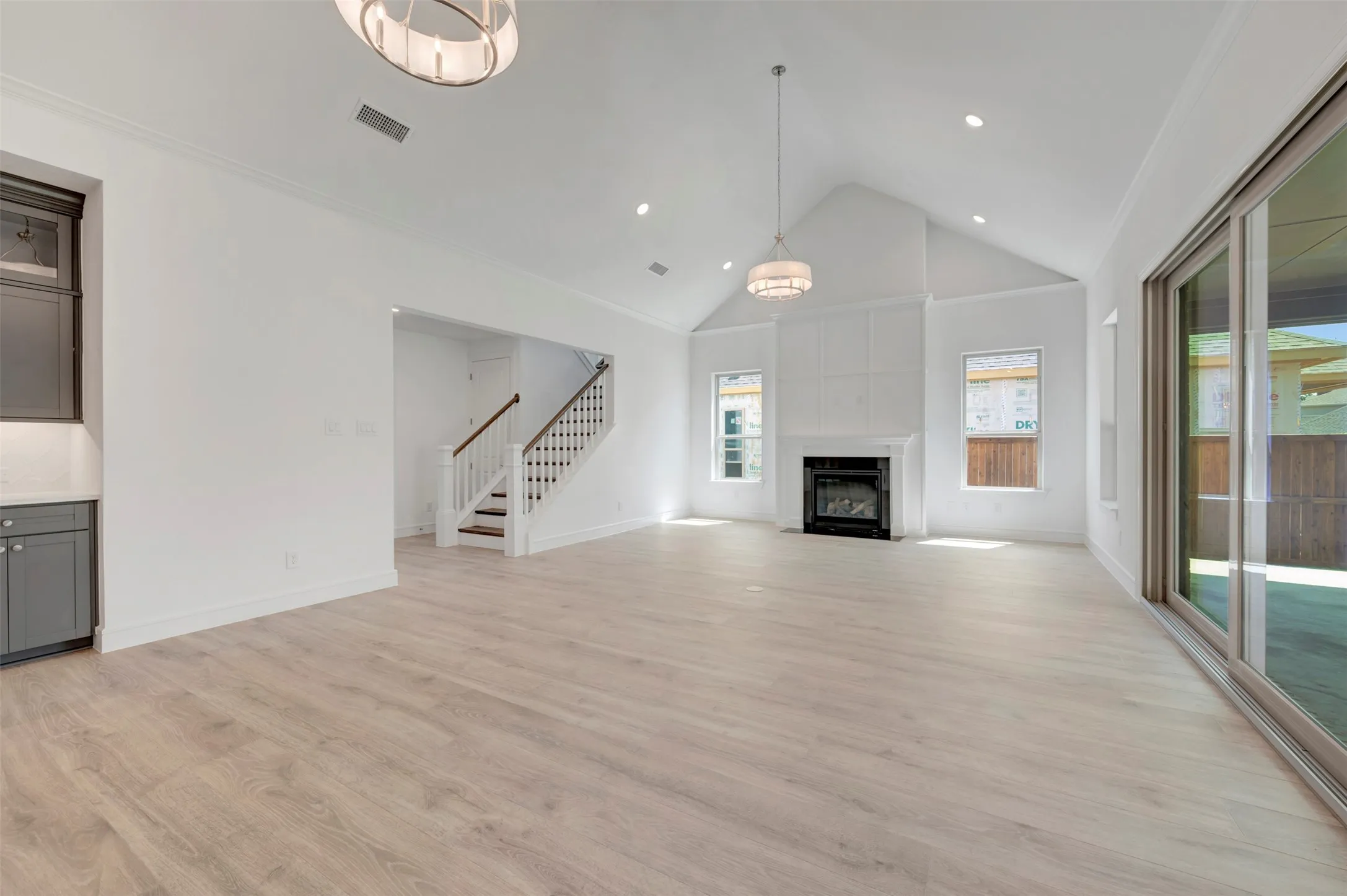 Single Family Residence For Sale in Tarrant County , 3008 Sandy Springs Drive, Arlington, Texas 76017, 5 Bedroom, 5 Bathroom, 3 Garage spaces, 3,796 Sqft, built in 2026, New Construction - Incomplete, mls#21254917, Real Estate Agent in Arlington, Homes For Sale in Tarrant county, Homes For Sale in Arlington, Realtor in Arlington Texas, Real Estate Brokerage Independent Realty Texas, Luminita Cordes Realtor