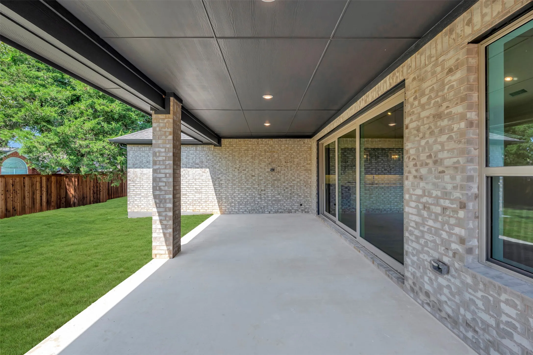 Single Family Residence For Sale in Tarrant County , 3008 Sandy Springs Drive, Arlington, Texas 76017, 5 Bedroom, 5 Bathroom, 3 Garage spaces, 3,796 Sqft, built in 2026, New Construction - Incomplete, mls#21254917, Real Estate Agent in Arlington, Homes For Sale in Tarrant county, Homes For Sale in Arlington, Realtor in Arlington Texas, Real Estate Brokerage Independent Realty Texas, Luminita Cordes Realtor