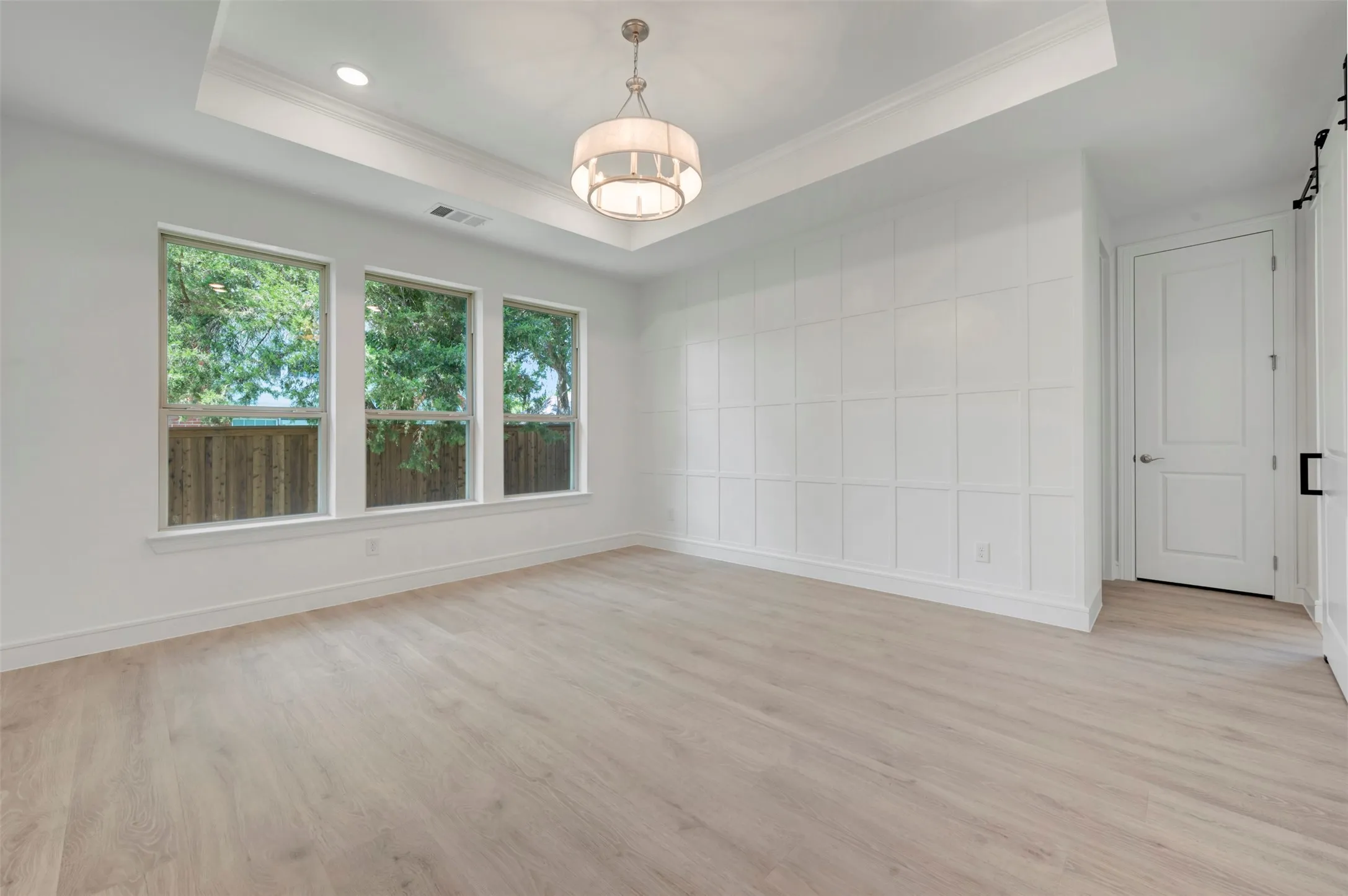 Single Family Residence For Sale in Tarrant County , 3008 Sandy Springs Drive, Arlington, Texas 76017, 5 Bedroom, 5 Bathroom, 3 Garage spaces, 3,796 Sqft, built in 2026, New Construction - Incomplete, mls#21254917, Real Estate Agent in Arlington, Homes For Sale in Tarrant county, Homes For Sale in Arlington, Realtor in Arlington Texas, Real Estate Brokerage Independent Realty Texas, Luminita Cordes Realtor