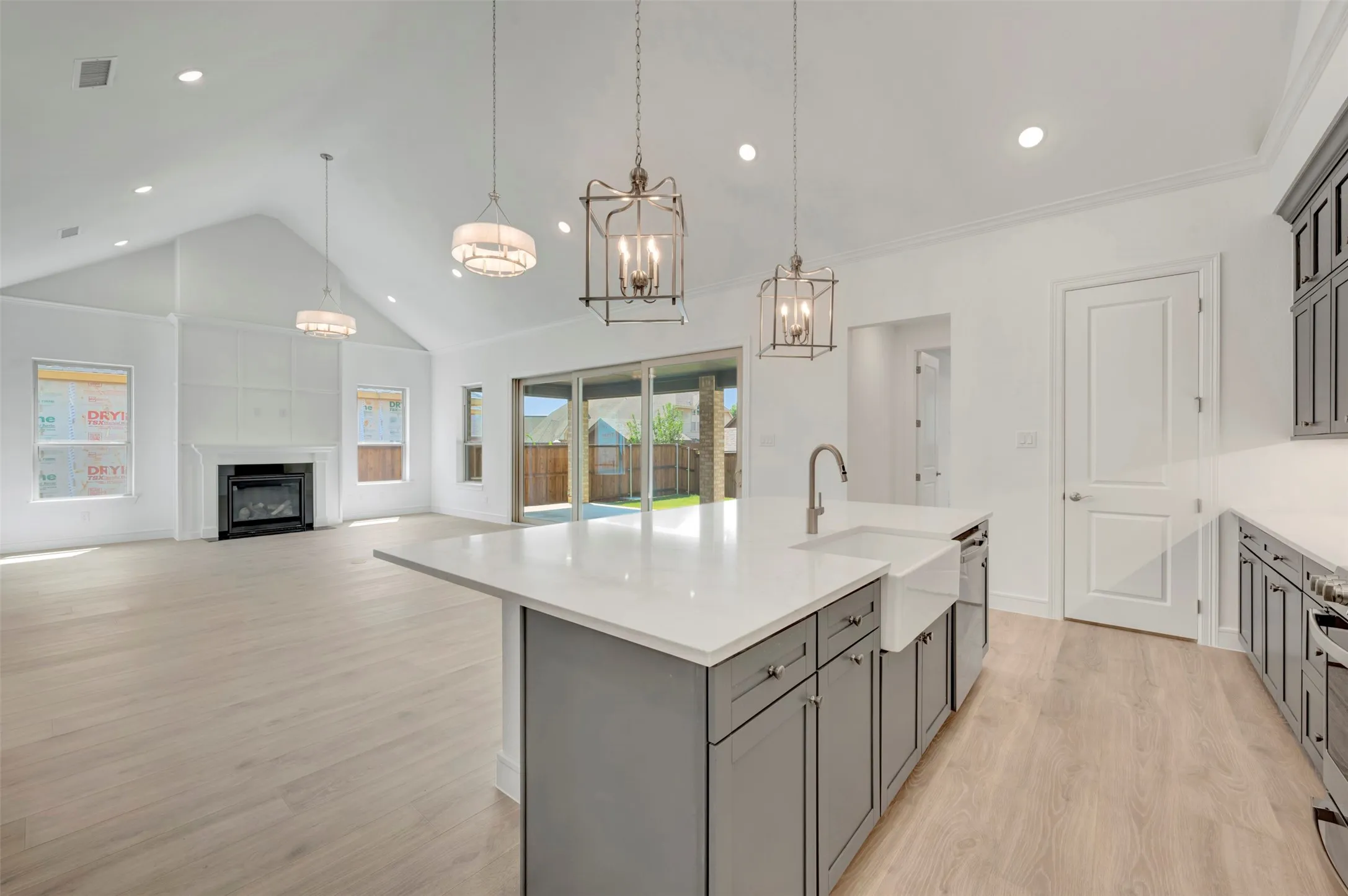 Single Family Residence For Sale in Tarrant County , 3008 Sandy Springs Drive, Arlington, Texas 76017, 5 Bedroom, 5 Bathroom, 3 Garage spaces, 3,796 Sqft, built in 2026, New Construction - Incomplete, mls#21254917, Real Estate Agent in Arlington, Homes For Sale in Tarrant county, Homes For Sale in Arlington, Realtor in Arlington Texas, Real Estate Brokerage Independent Realty Texas, Luminita Cordes Realtor
