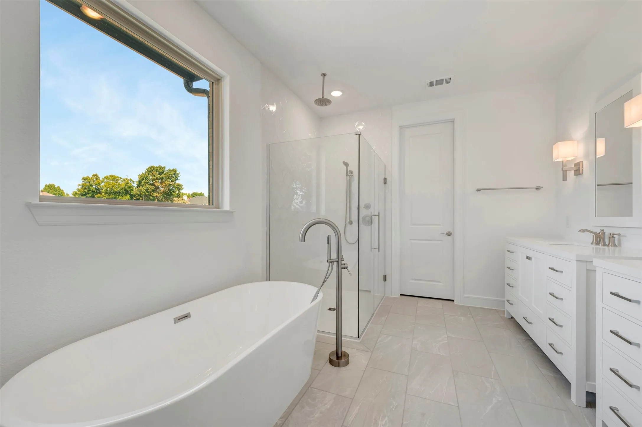 Single Family Residence For Sale in Tarrant County , 3008 Sandy Springs Drive, Arlington, Texas 76017, 5 Bedroom, 5 Bathroom, 3 Garage spaces, 3,796 Sqft, built in 2026, New Construction - Incomplete, mls#21254917, Real Estate Agent in Arlington, Homes For Sale in Tarrant county, Homes For Sale in Arlington, Realtor in Arlington Texas, Real Estate Brokerage Independent Realty Texas, Luminita Cordes Realtor