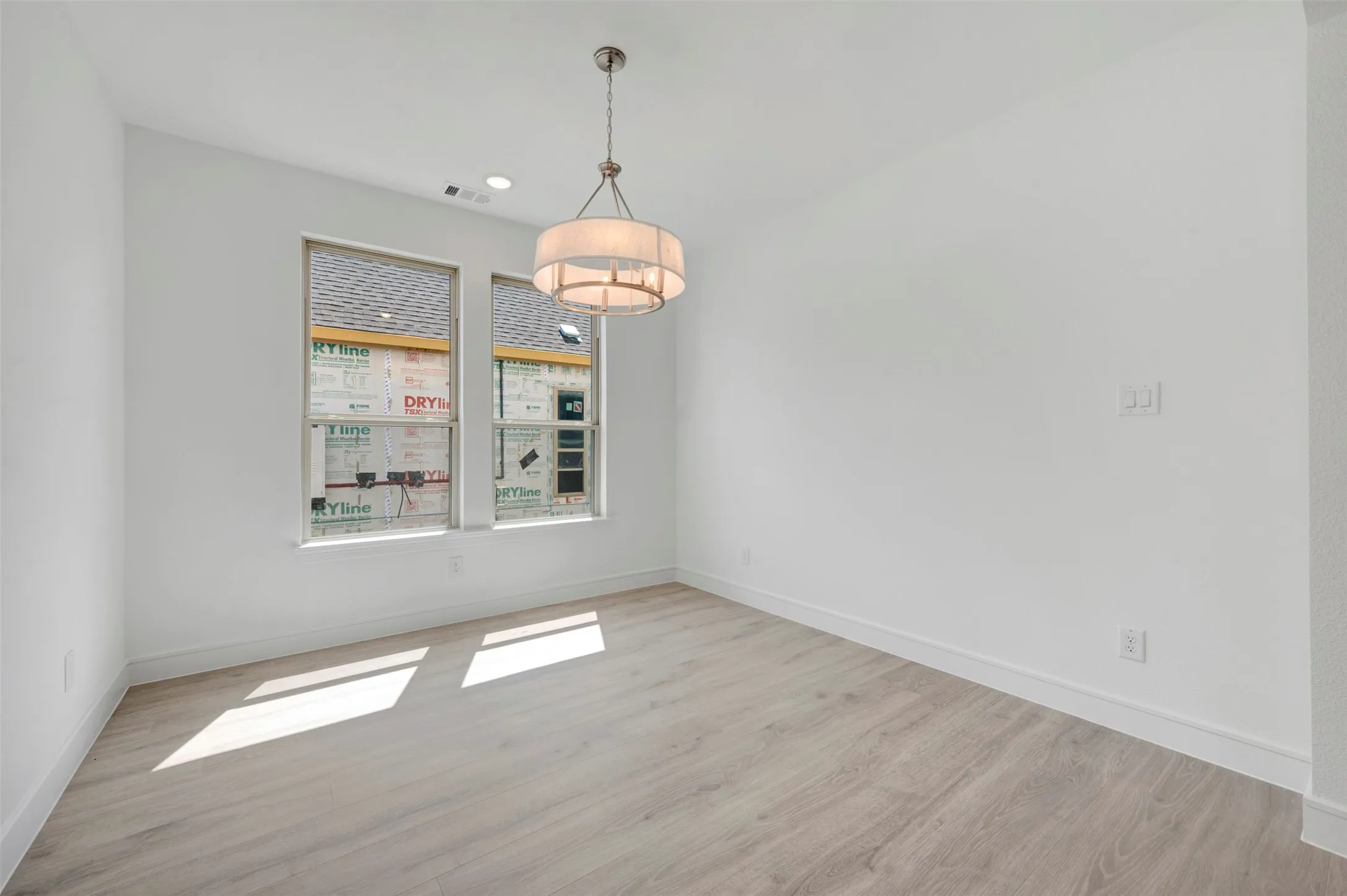 Single Family Residence For Sale in Tarrant County , 3008 Sandy Springs Drive, Arlington, Texas 76017, 5 Bedroom, 5 Bathroom, 3 Garage spaces, 3,796 Sqft, built in 2026, New Construction - Incomplete, mls#21254917, Real Estate Agent in Arlington, Homes For Sale in Tarrant county, Homes For Sale in Arlington, Realtor in Arlington Texas, Real Estate Brokerage Independent Realty Texas, Luminita Cordes Realtor