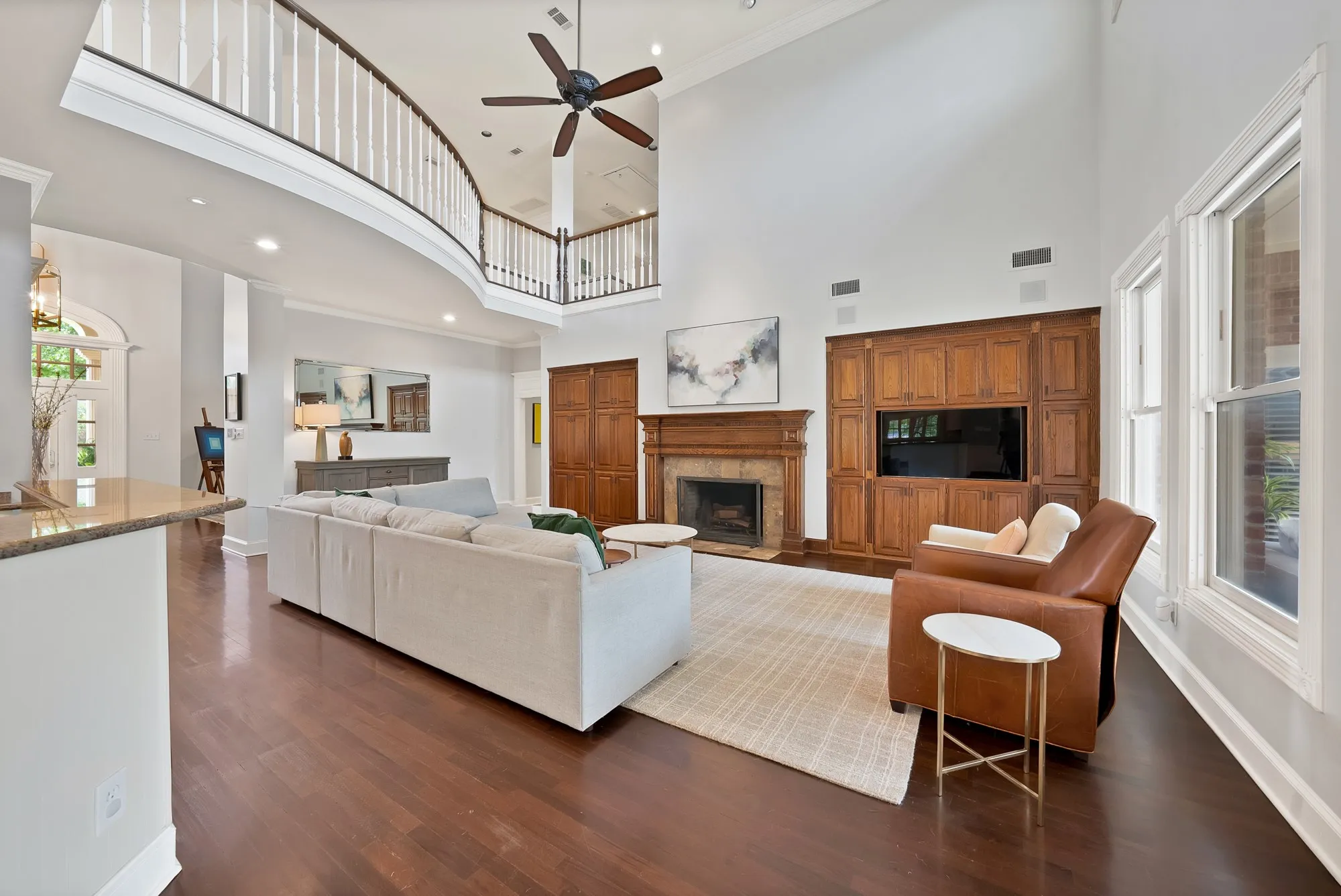 Single Family Residence For Sale in Tarrant County , 3109 Shadow Drive W, Arlington, Texas 76006, 4 Bedroom, 5 Bathroom, 3 Garage spaces, 5,160 Sqft, built in 1991, mls#21253800, Real Estate Agent in Arlington, Homes For Sale in Tarrant county, Homes For Sale in Arlington, Realtor in Arlington Texas, Real Estate Brokerage Independent Realty Texas, Luminita Cordes Realtor