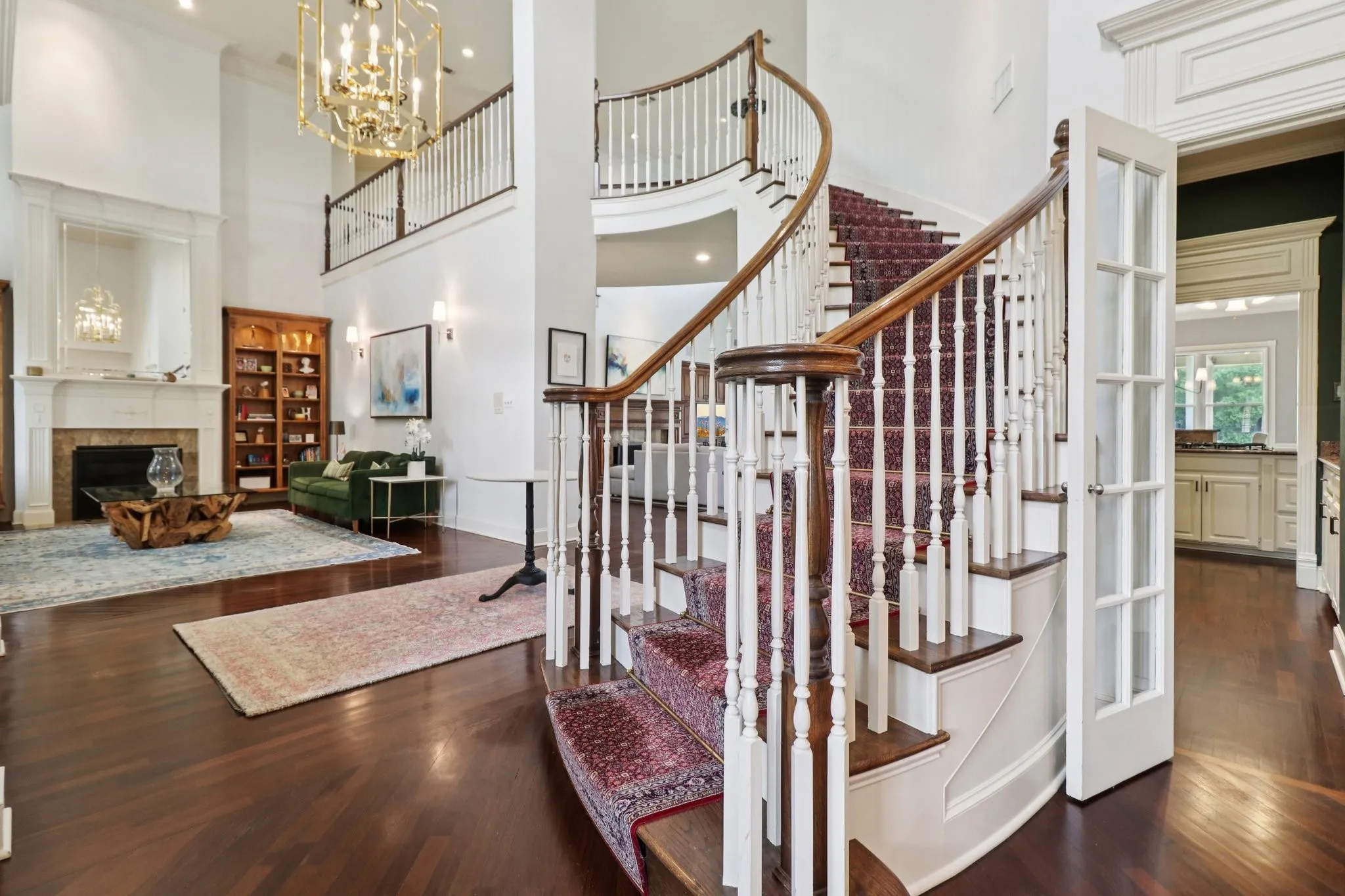 Single Family Residence For Sale in Tarrant County , 3109 Shadow Drive W, Arlington, Texas 76006, 4 Bedroom, 5 Bathroom, 3 Garage spaces, 5,160 Sqft, built in 1991, mls#21253800, Real Estate Agent in Arlington, Homes For Sale in Tarrant county, Homes For Sale in Arlington, Realtor in Arlington Texas, Real Estate Brokerage Independent Realty Texas, Luminita Cordes Realtor