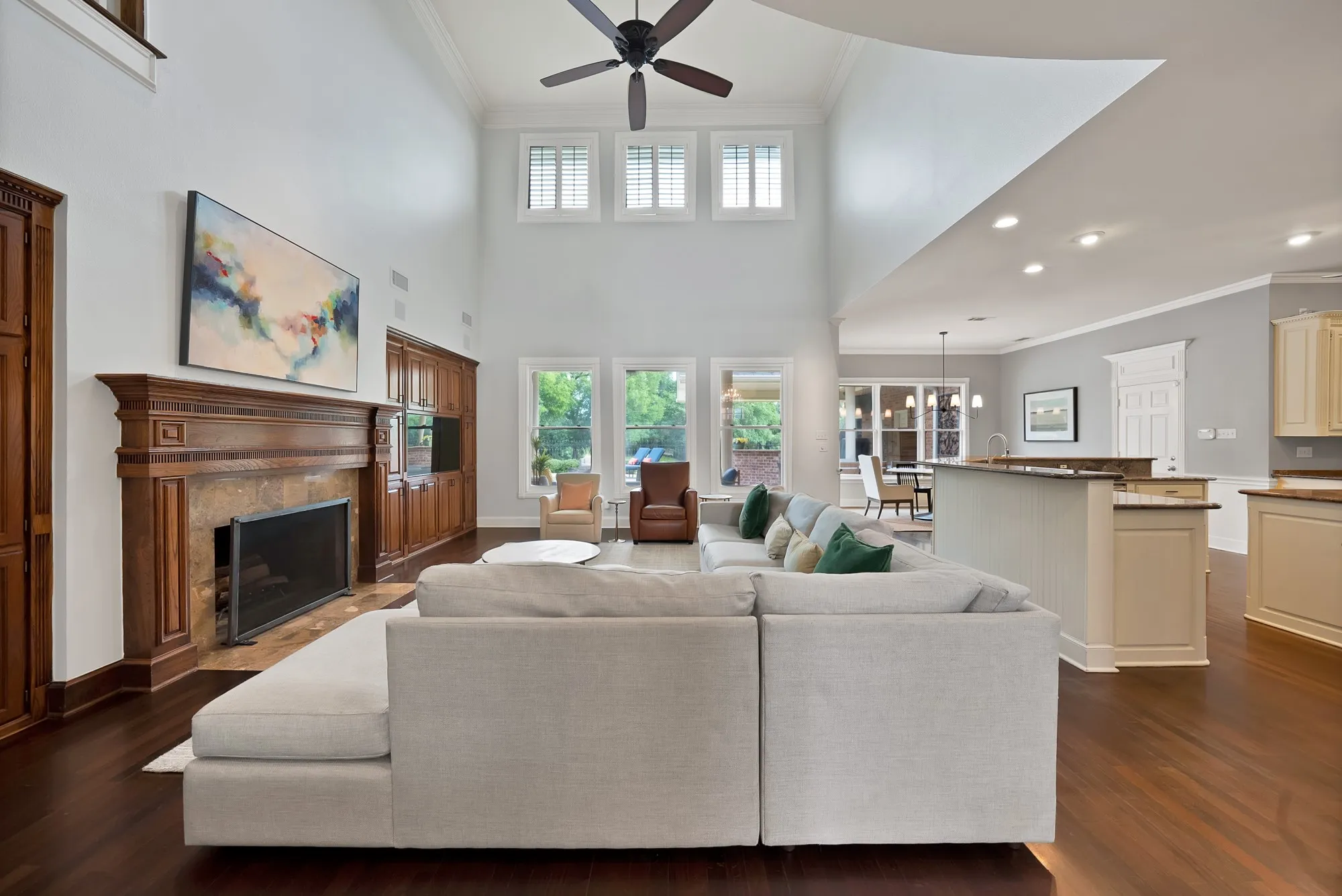 Single Family Residence For Sale in Tarrant County , 3109 Shadow Drive W, Arlington, Texas 76006, 4 Bedroom, 5 Bathroom, 3 Garage spaces, 5,160 Sqft, built in 1991, mls#21253800, Real Estate Agent in Arlington, Homes For Sale in Tarrant county, Homes For Sale in Arlington, Realtor in Arlington Texas, Real Estate Brokerage Independent Realty Texas, Luminita Cordes Realtor