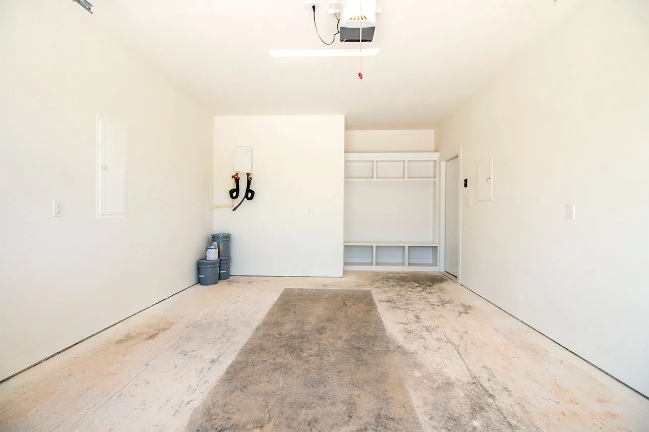 Single Family Residence For Sale in Van Zandt County , 525 N Washington Street, Grand Saline, Texas 75140, 3 Bedrooms, 2 Bathrooms, 1 Garage spaces, 1,454 Sqft, built in 2024, New Construction - Complete, Price $255,000, mls#21254945, Real Estate Agent in Grand Saline, Homes For Sale in Van Zandt county, Homes For Sale in Grand Saline, Realtor in Grand Saline Texas, Real Estate Brokerage Independent Realty Texas, Luminita Cordes Realtor
