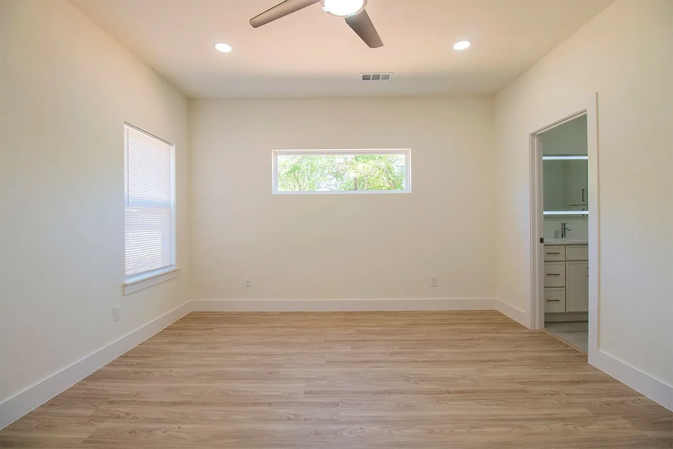 Single Family Residence For Sale in Van Zandt County , 525 N Washington Street, Grand Saline, Texas 75140, 3 Bedrooms, 2 Bathrooms, 1 Garage spaces, 1,454 Sqft, built in 2024, New Construction - Complete, Price $255,000, mls#21254945, Real Estate Agent in Grand Saline, Homes For Sale in Van Zandt county, Homes For Sale in Grand Saline, Realtor in Grand Saline Texas, Real Estate Brokerage Independent Realty Texas, Luminita Cordes Realtor