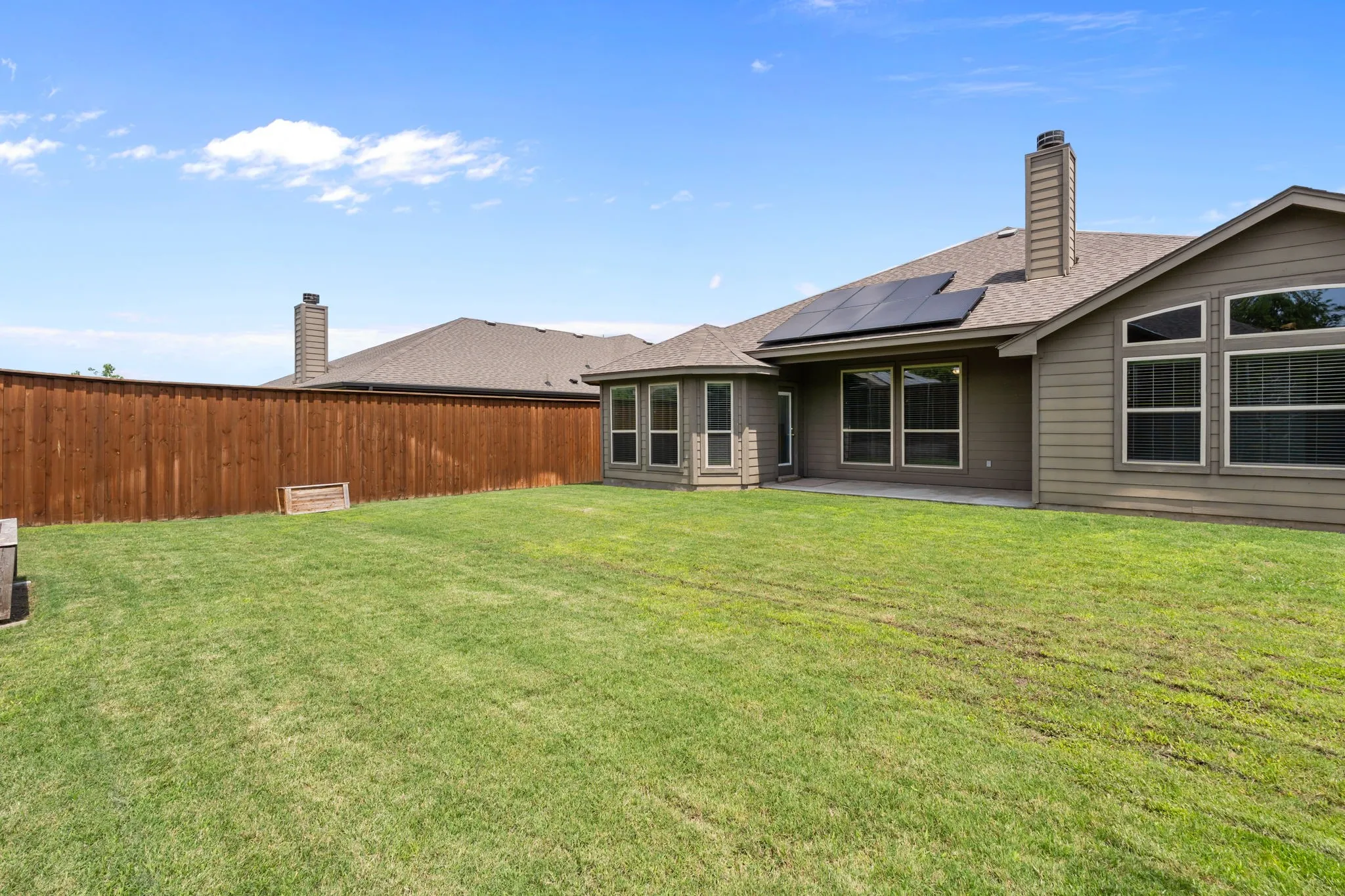 Single Family Residence For Sale in Parker County , 217 Angelina Court, Azle, Texas 76020, 4 Bedrooms, 2 Bathrooms, 2 Garage spaces, 2,083 Sqft, built in 2020, Preowned, Price $350,000, mls#21252599, Real Estate Agent in Azle, Homes For Sale in Parker county, Homes For Sale in Azle, Realtor in Azle Texas, Real Estate Brokerage Independent Realty Texas, Luminita Cordes Realtor