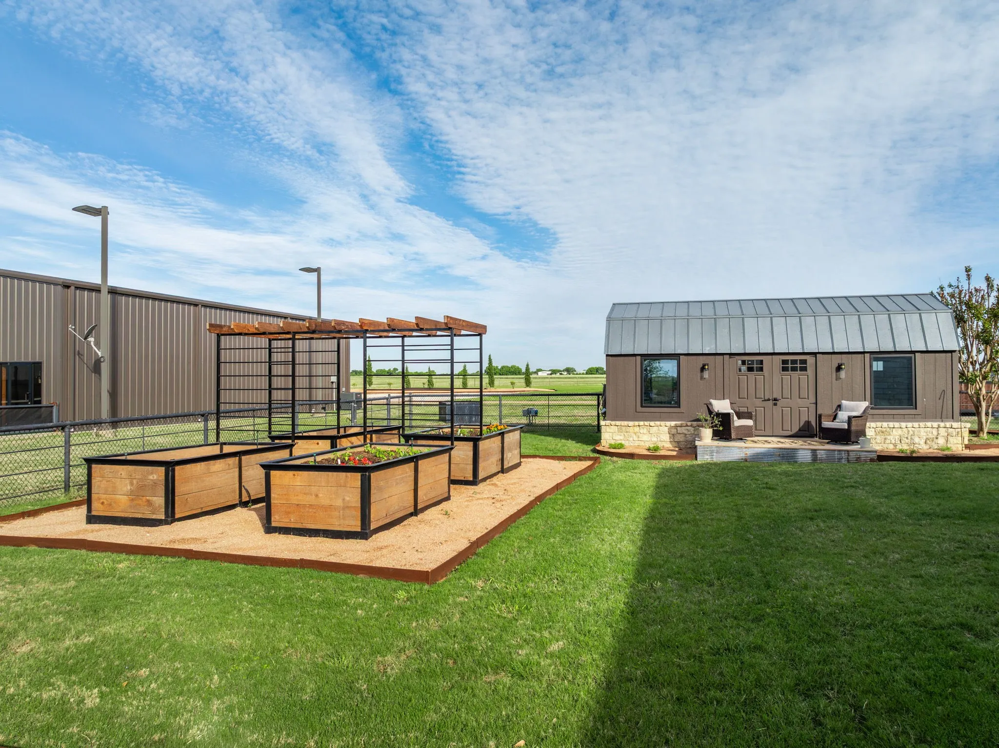 Farm For Sale in Hill County , 887 Hcr. 3110 N, Abbott, Texas 76621, 6 Bedroom, 6 Bathroom, 6 Garage spaces, 6,514 Sqft, built in 2001, Preowned, Price $4,693,600, mls#21248972, Real Estate Agent in Abbott, Homes For Sale in Hill county, Homes For Sale in Abbott, Realtor in Abbott Texas, Real Estate Brokerage Independent Realty Texas, Luminita Cordes Realtor