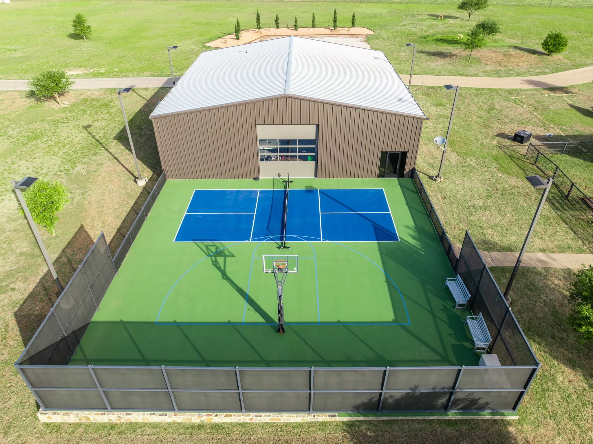 Farm For Sale in Hill County , 887 Hcr. 3110 N, Abbott, Texas 76621, 6 Bedroom, 6 Bathroom, 6 Garage spaces, 6,514 Sqft, built in 2001, Preowned, Price $4,693,600, mls#21248972, Real Estate Agent in Abbott, Homes For Sale in Hill county, Homes For Sale in Abbott, Realtor in Abbott Texas, Real Estate Brokerage Independent Realty Texas, Luminita Cordes Realtor