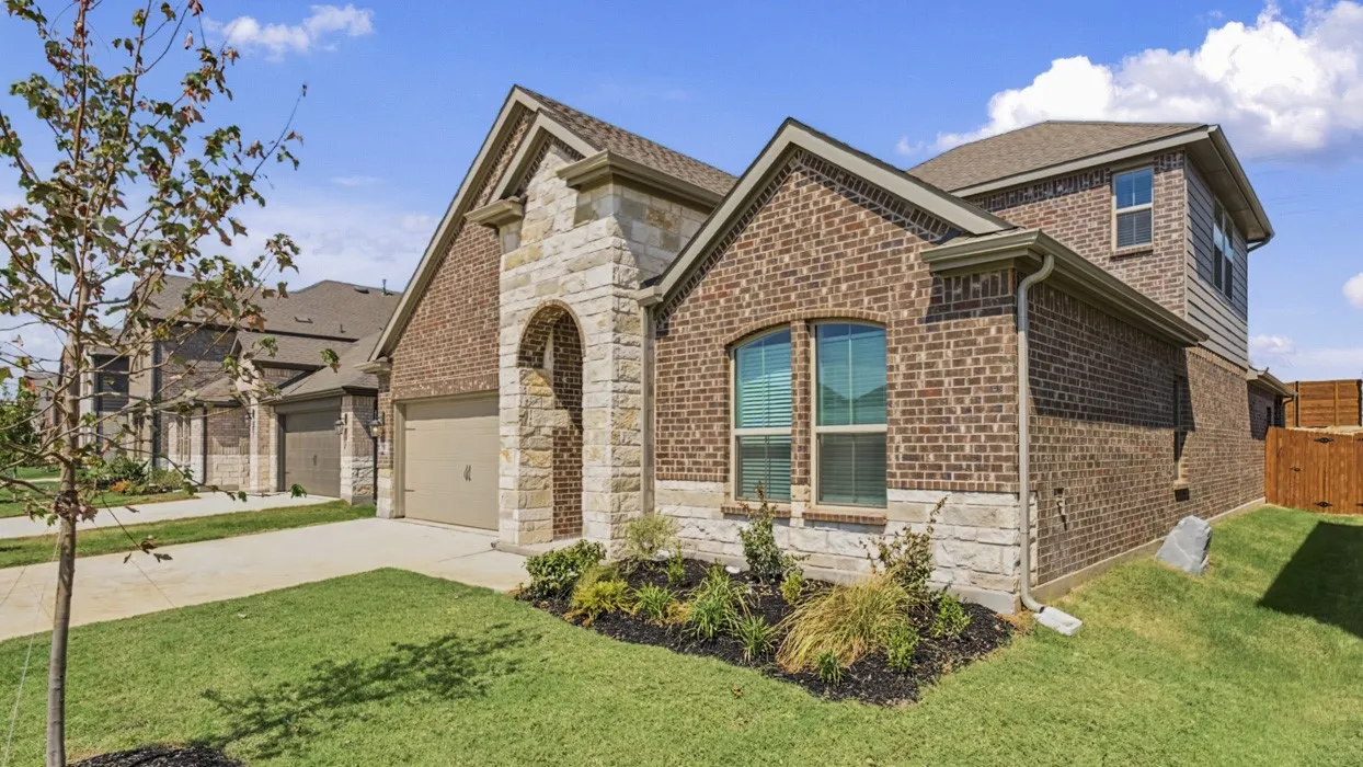 Single Family Residence For Sale in Denton County , 10021 Silver Nugget Street, Aubrey, Texas 76227, 4 Bedroom, 3 Bathroom, 2 Garage spaces, 2,536 Sqft, built in 2026, New Construction - Incomplete, mls#21254954, Real Estate Agent in Aubrey, Homes For Sale in Denton county, Homes For Sale in Aubrey, Realtor in Aubrey Texas, Real Estate Brokerage Independent Realty Texas, Luminita Cordes Realtor