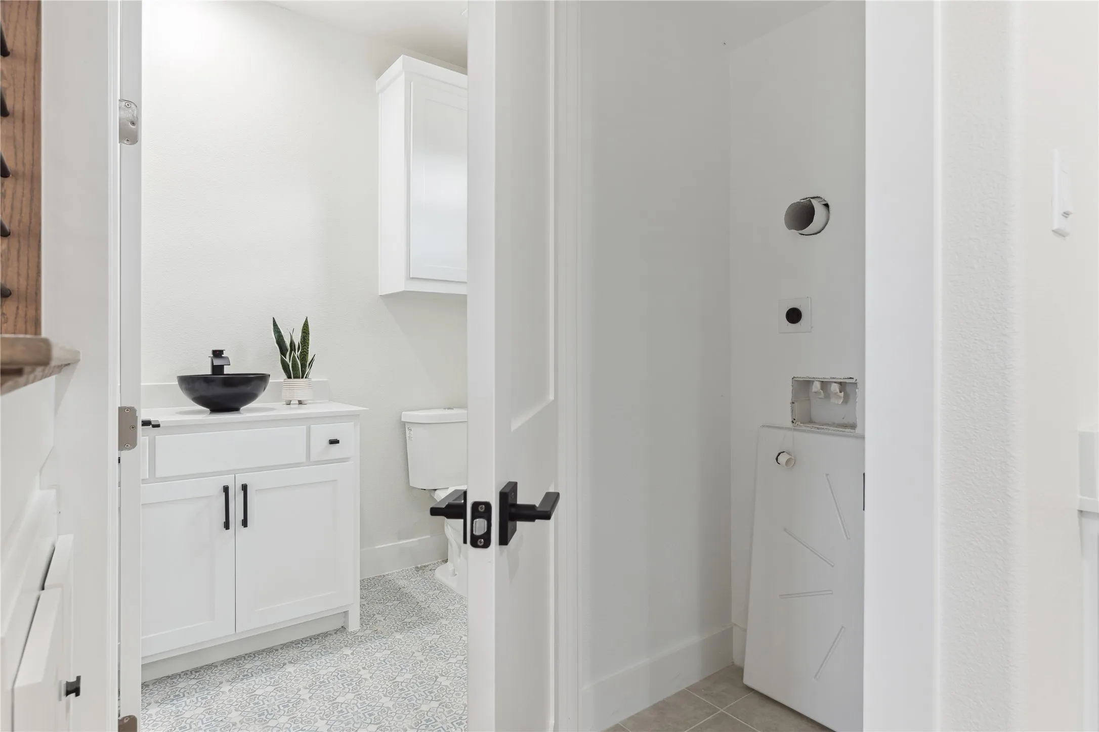 Townhouse For Rent in Dallas County , 3230 Elihu Street 5, Dallas, Texas 75210, 2 Bedroom, 4 Bathroom, 2 Garage spaces, 1,400 Sqft, built in 2022, mls#21253842, Real Estate Agent in Dallas, Homes For Rent in Dallas county, Homes For Rent in Dallas, Realtor in Dallas Texas, Real Estate Brokerage Independent Realty Texas, Luminita Cordes Realtor