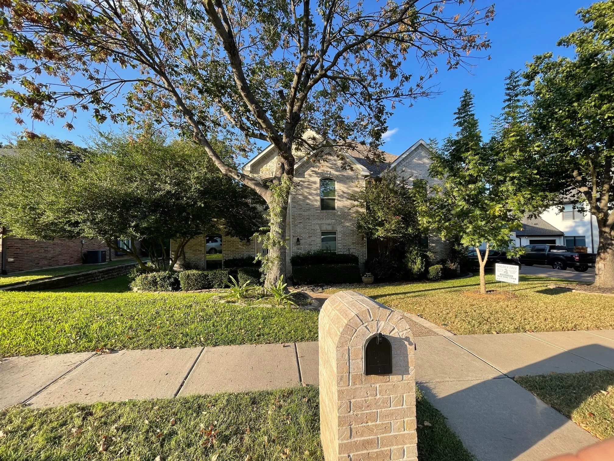 Front curb